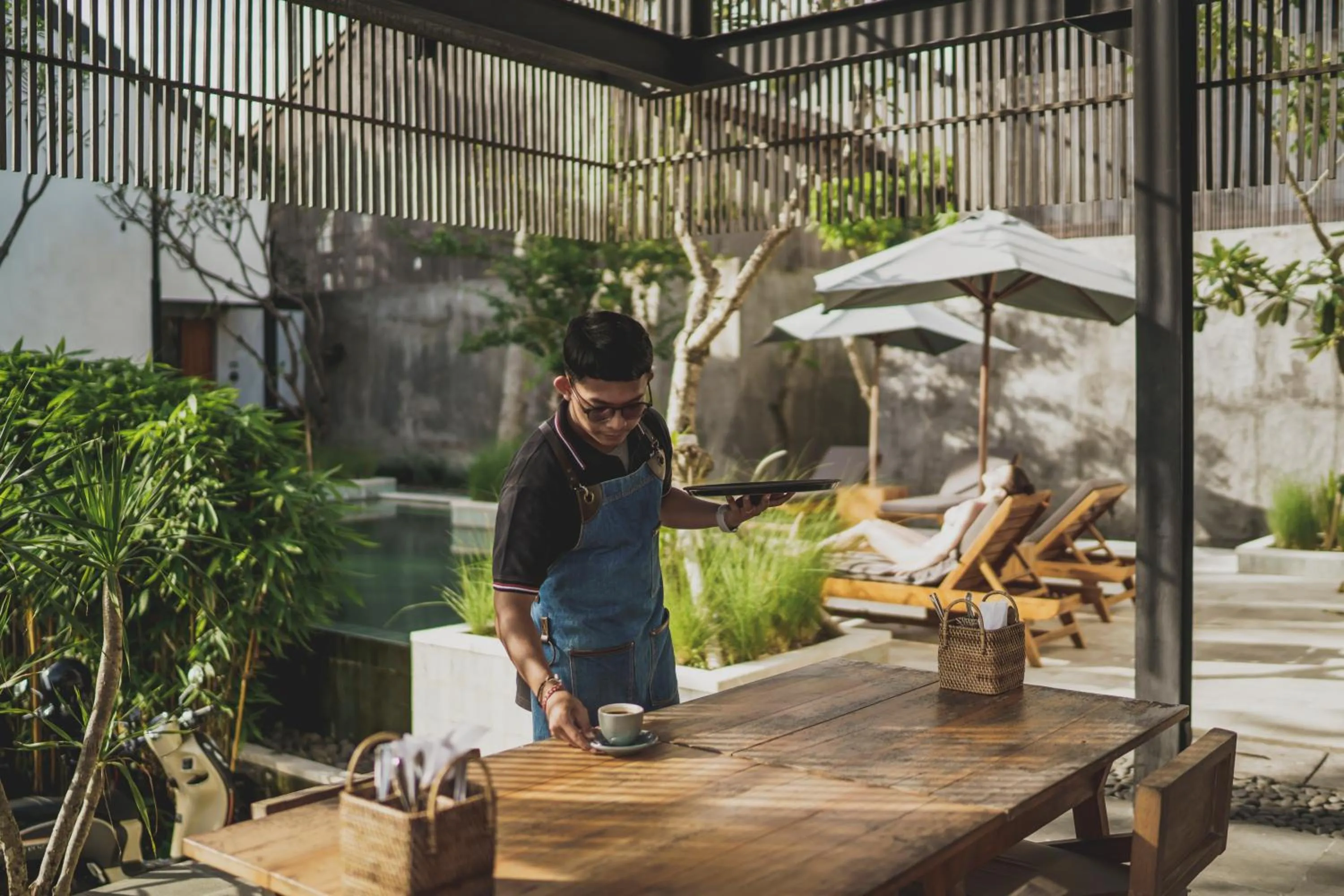 Restaurant/places to eat in The Saren