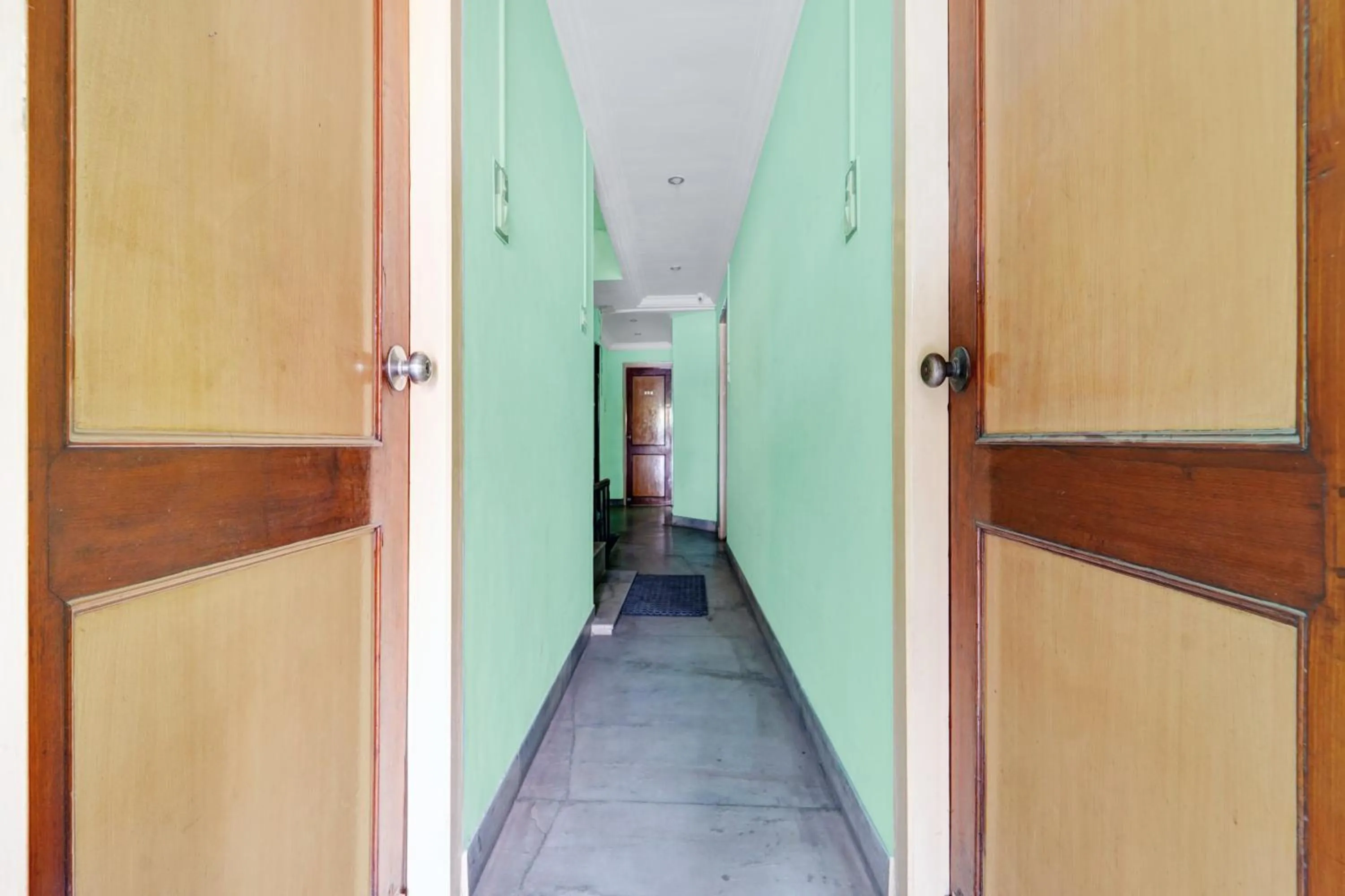 Lobby or reception in Hotel O Rainbow Stays