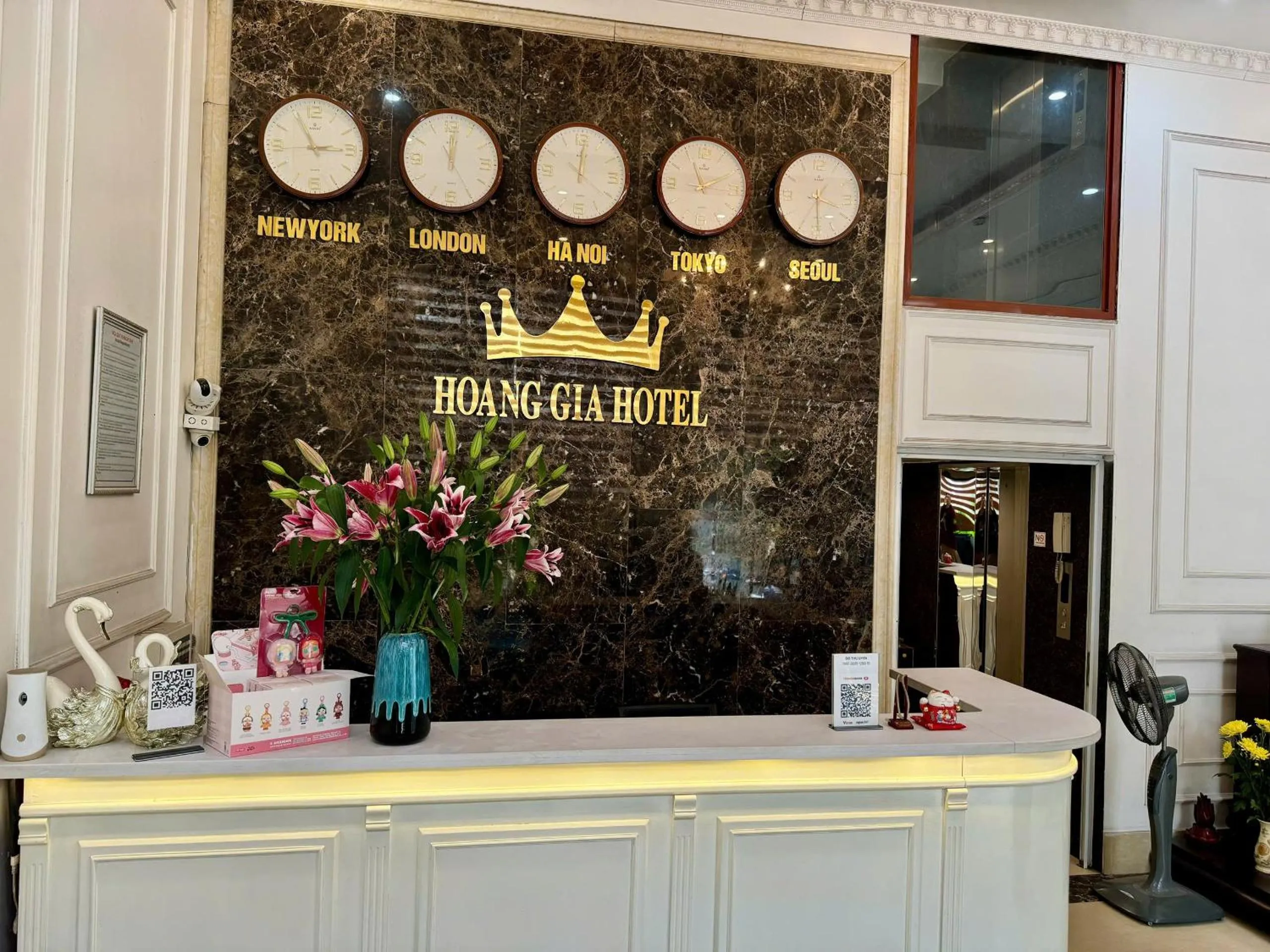 Property logo or sign in Hoàng Gia Hotel Nhân Hòa