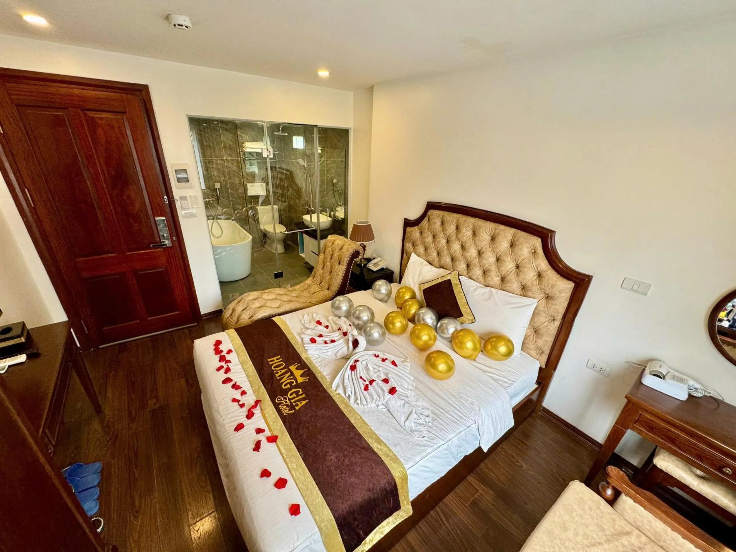 Bed in Hoàng Gia Hotel Nhân Hòa