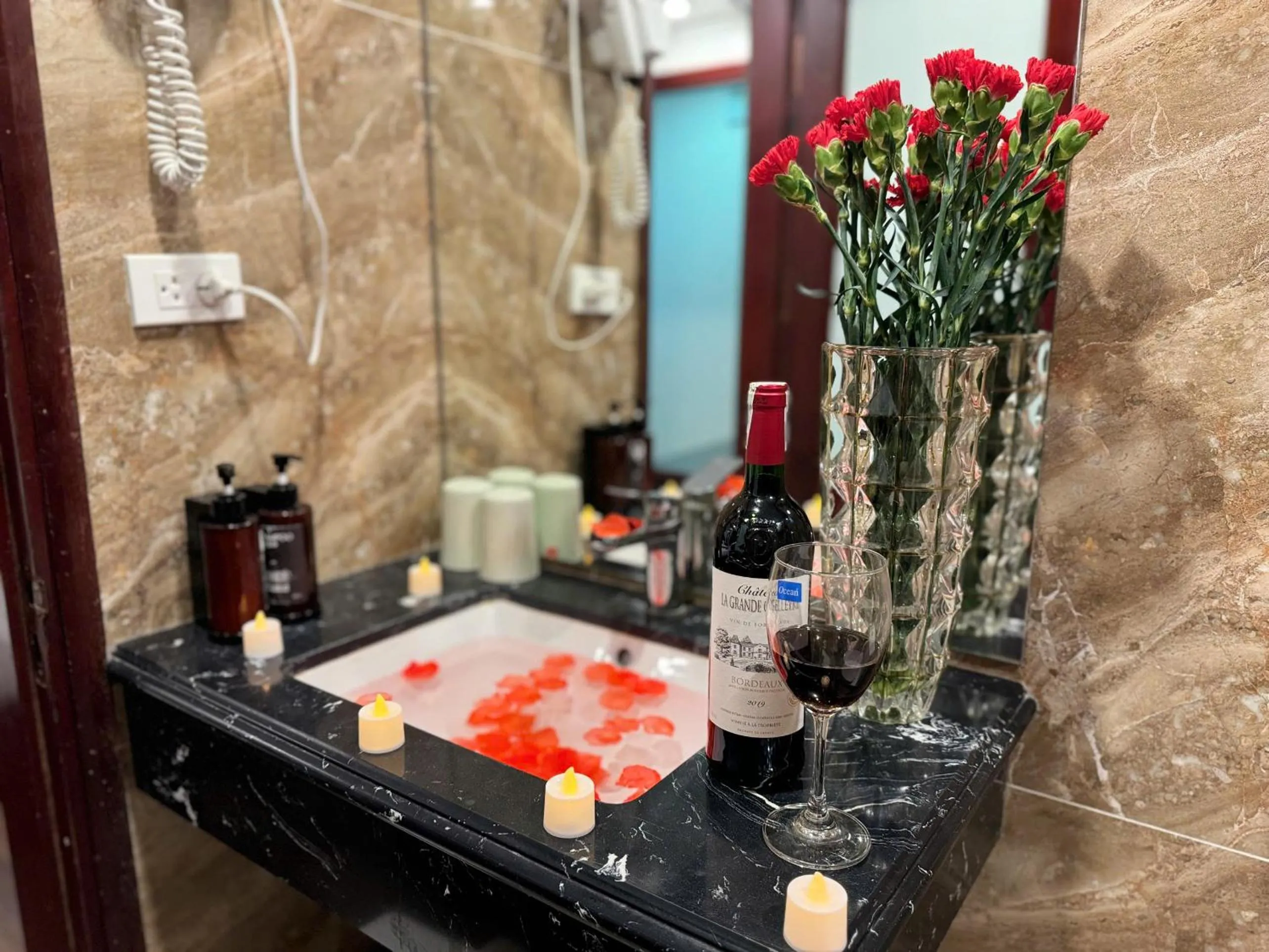 Bathroom in Hoàng Gia Hotel Nhân Hòa