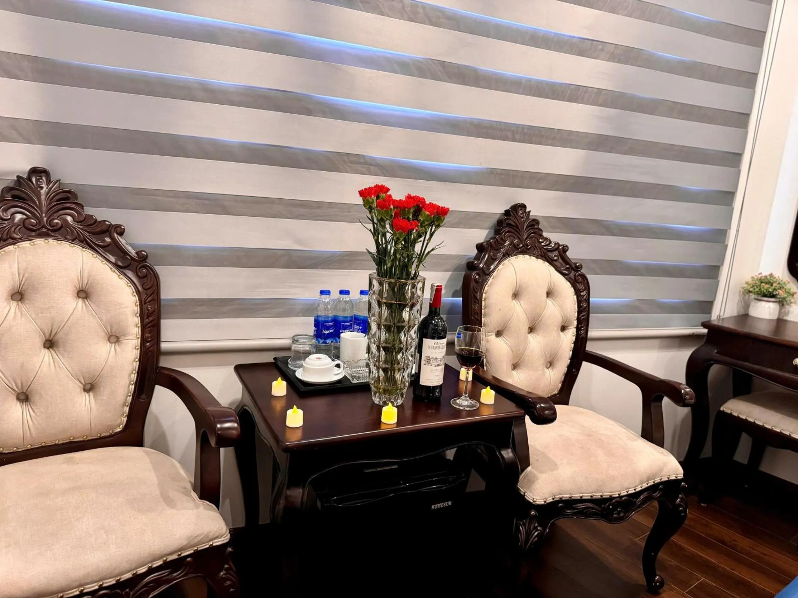 Living room in Hoàng Gia Hotel Nhân Hòa