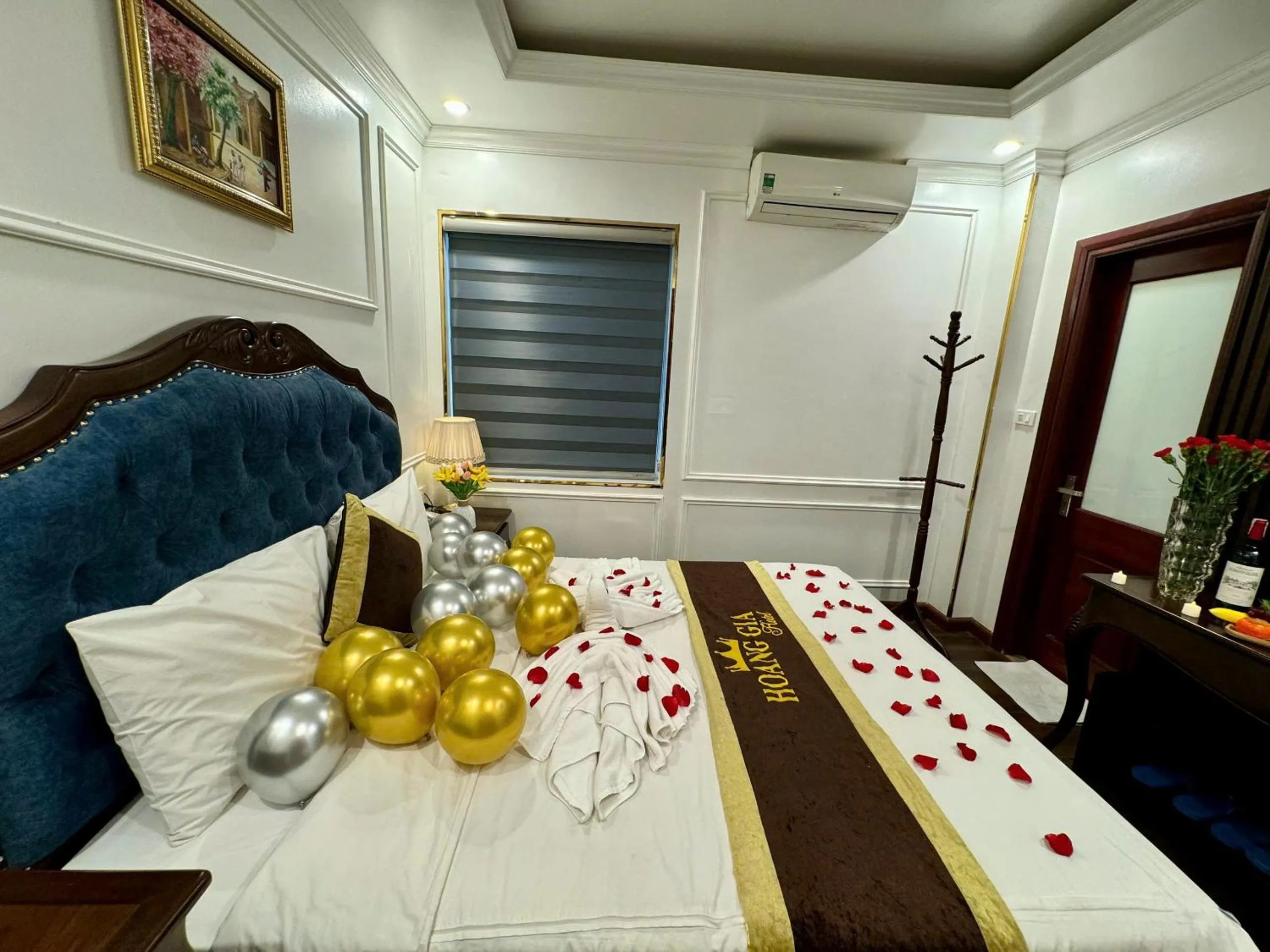 Bed in Hoàng Gia Hotel Nhân Hòa