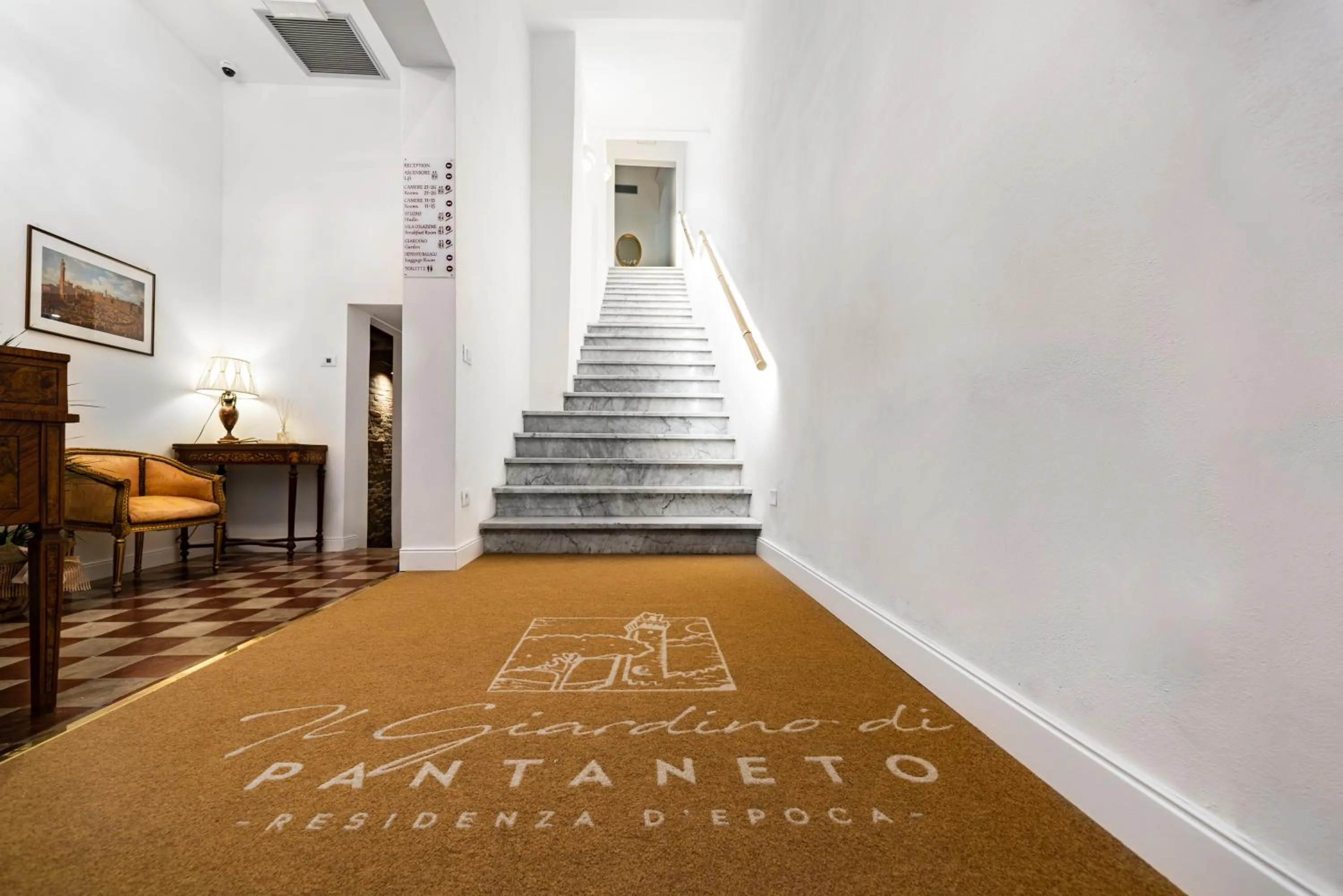 Lobby or reception in Il giardino di Pantaneto Residenza D'Epoca