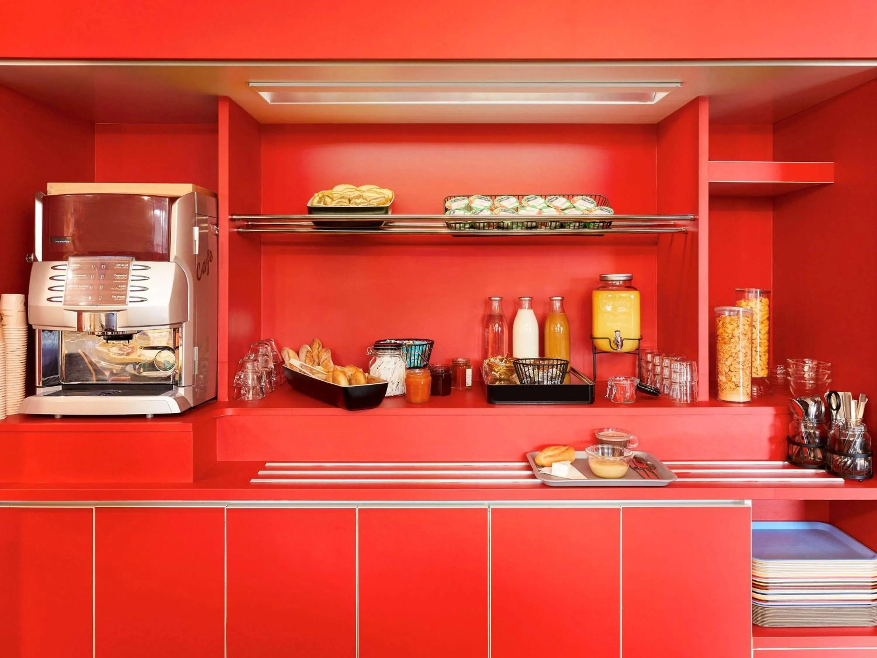 Restaurant/places to eat in hotelF1 Cholet