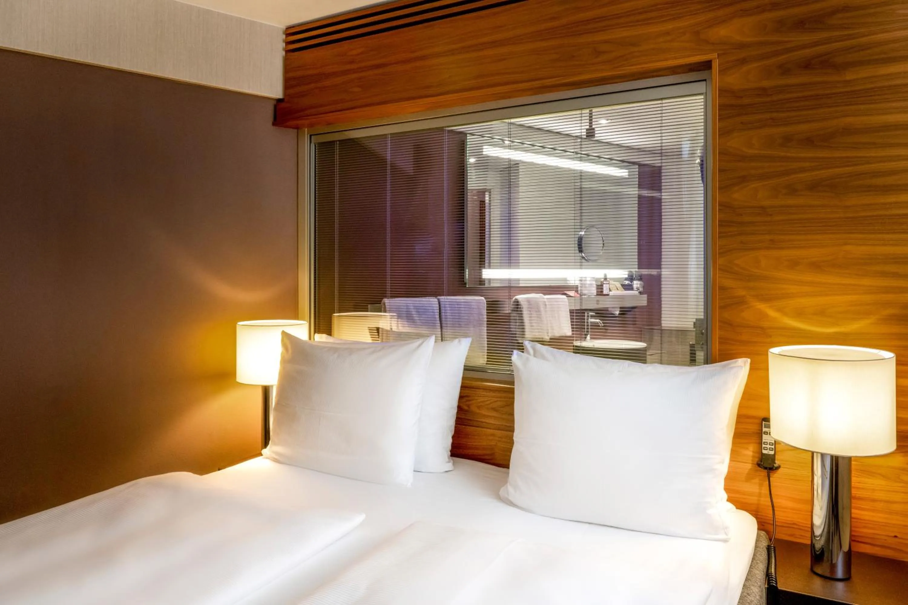 Bed in MÖVENPICK Hotel Hamburg City