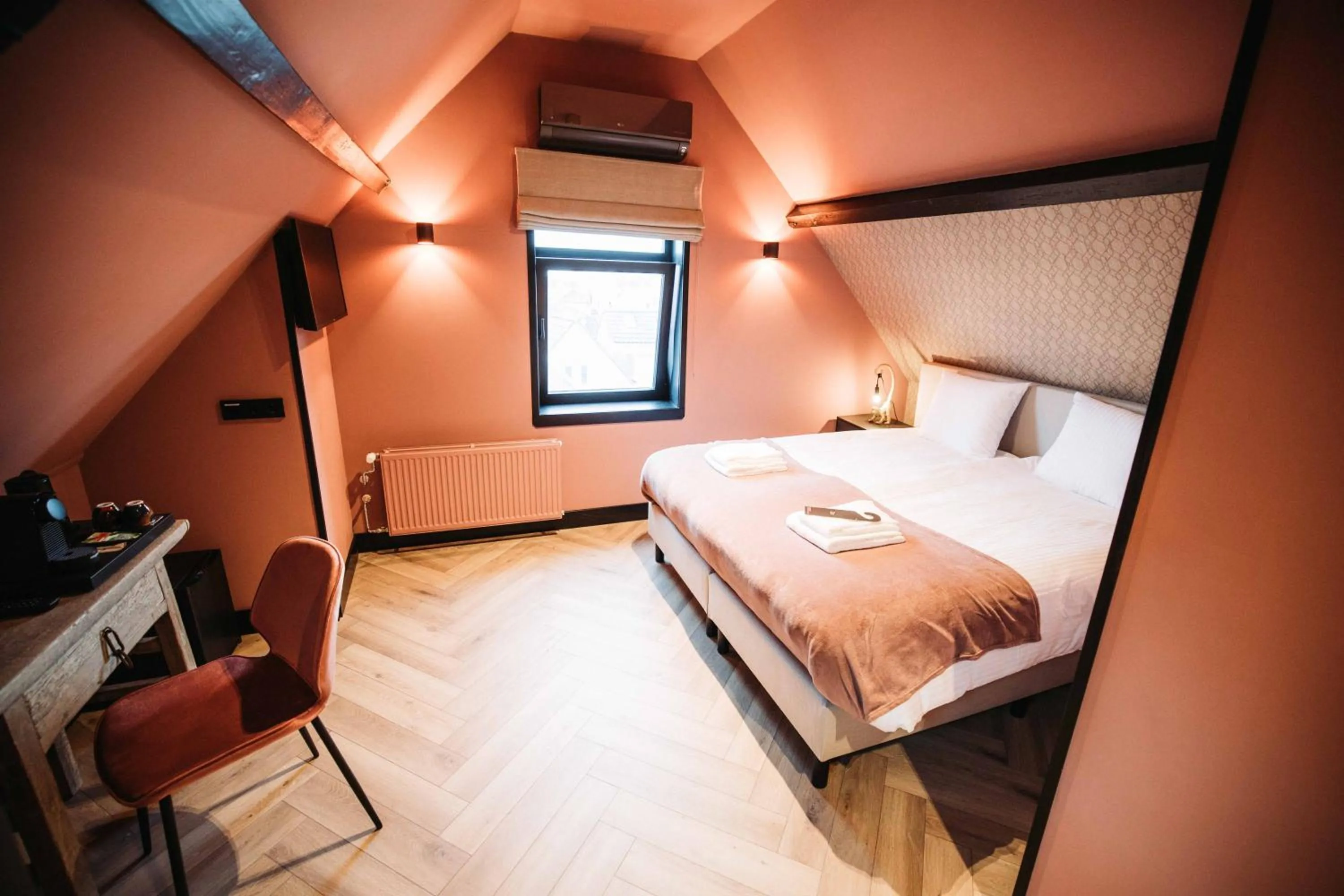 Bed in Boutique Hotel Lupo