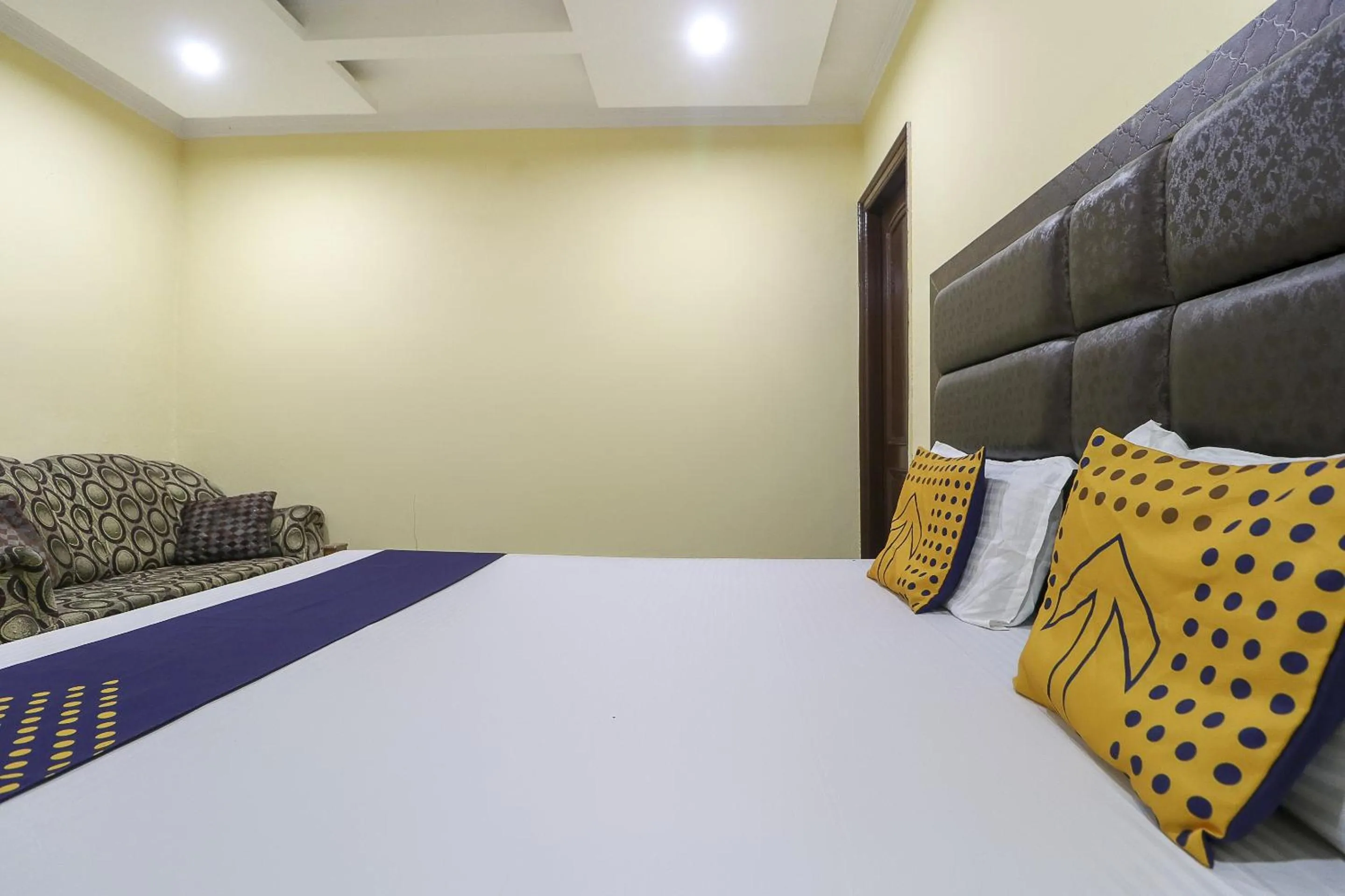 Bedroom, Bed in Hotel Star Inn