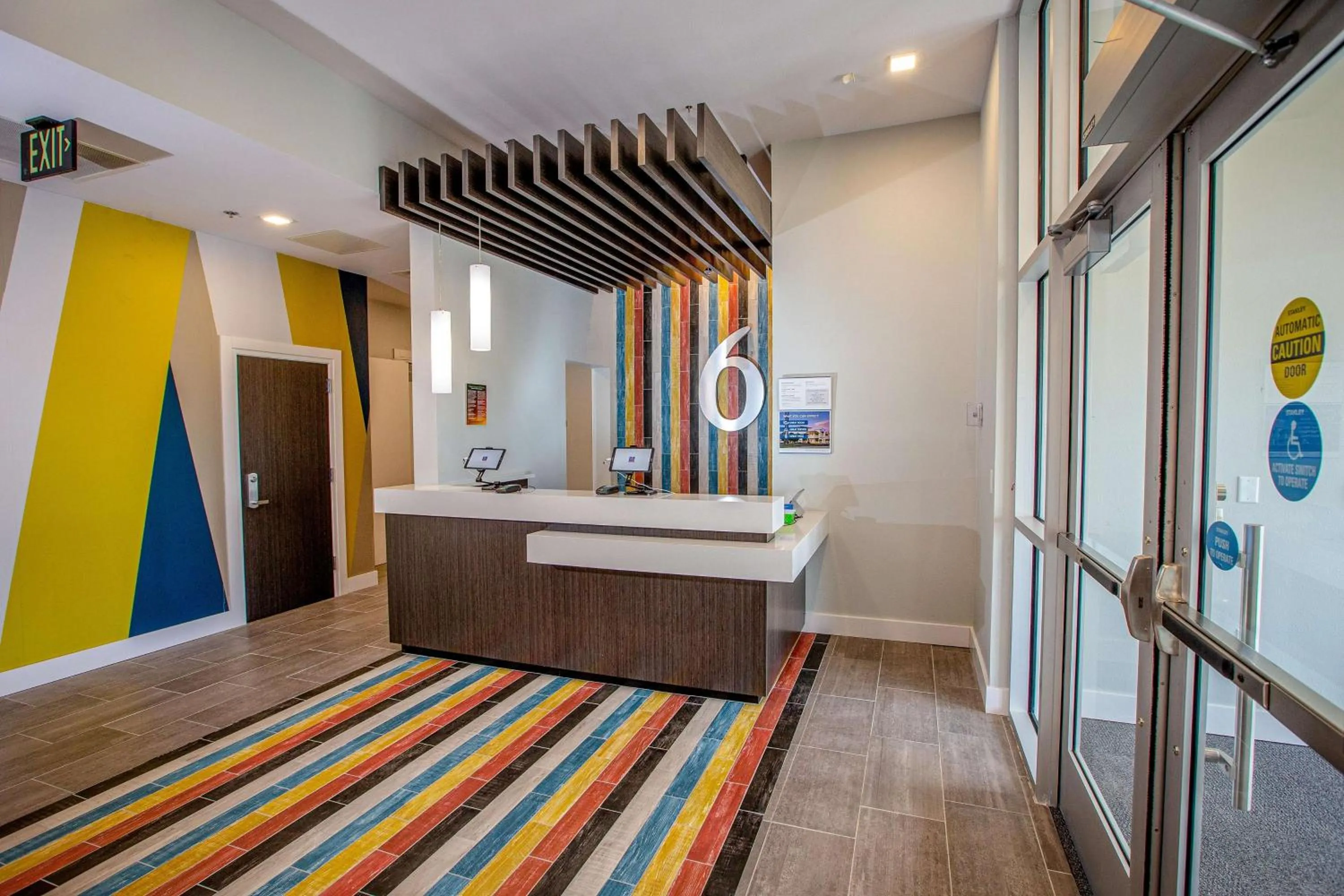 Lobby or reception, Bed in Motel 6 North Platte, NE - East