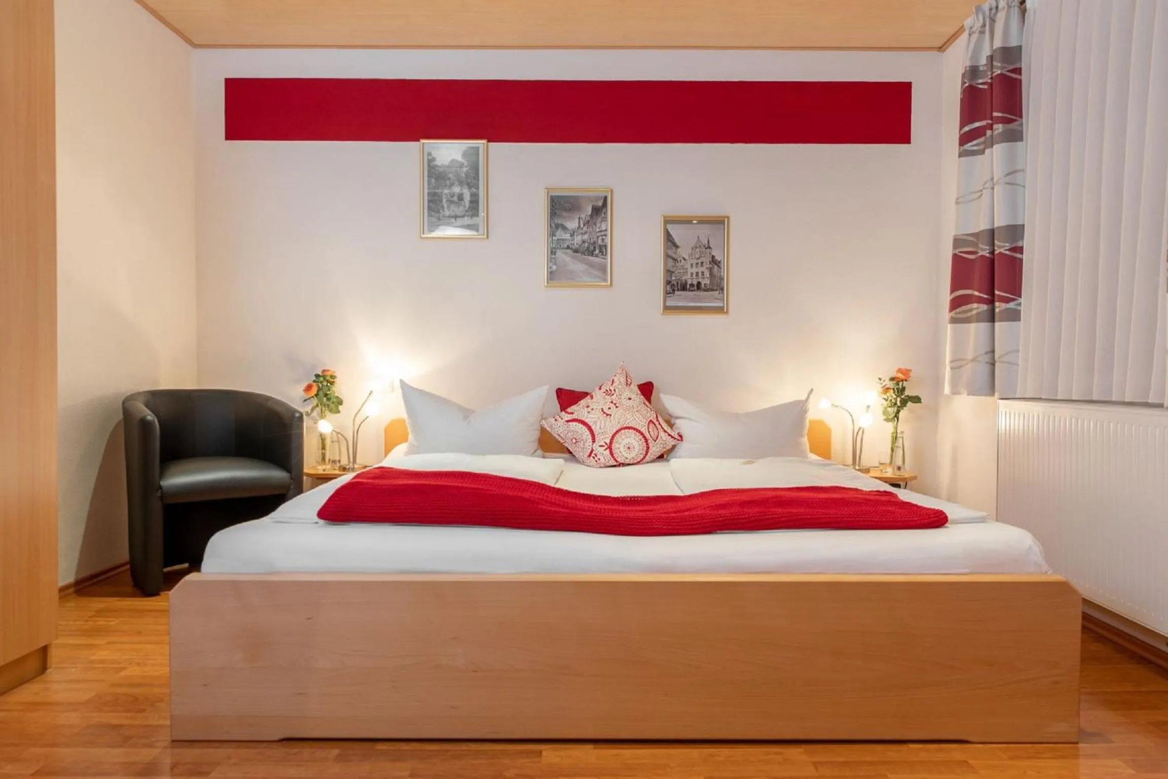 Bedroom, Bed in Hotel Restaurant Goldener Hirsch