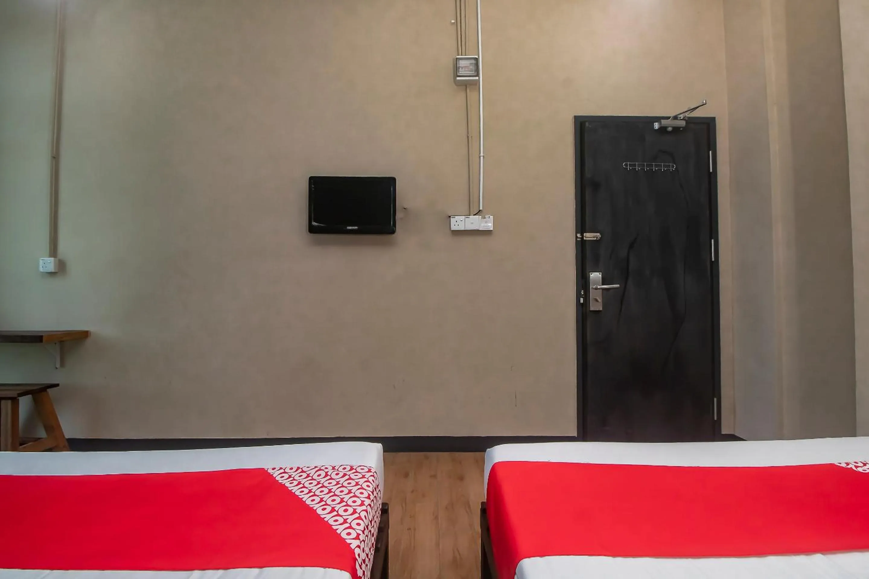 Bedroom, Bed in Hotel O Hi Inn 3