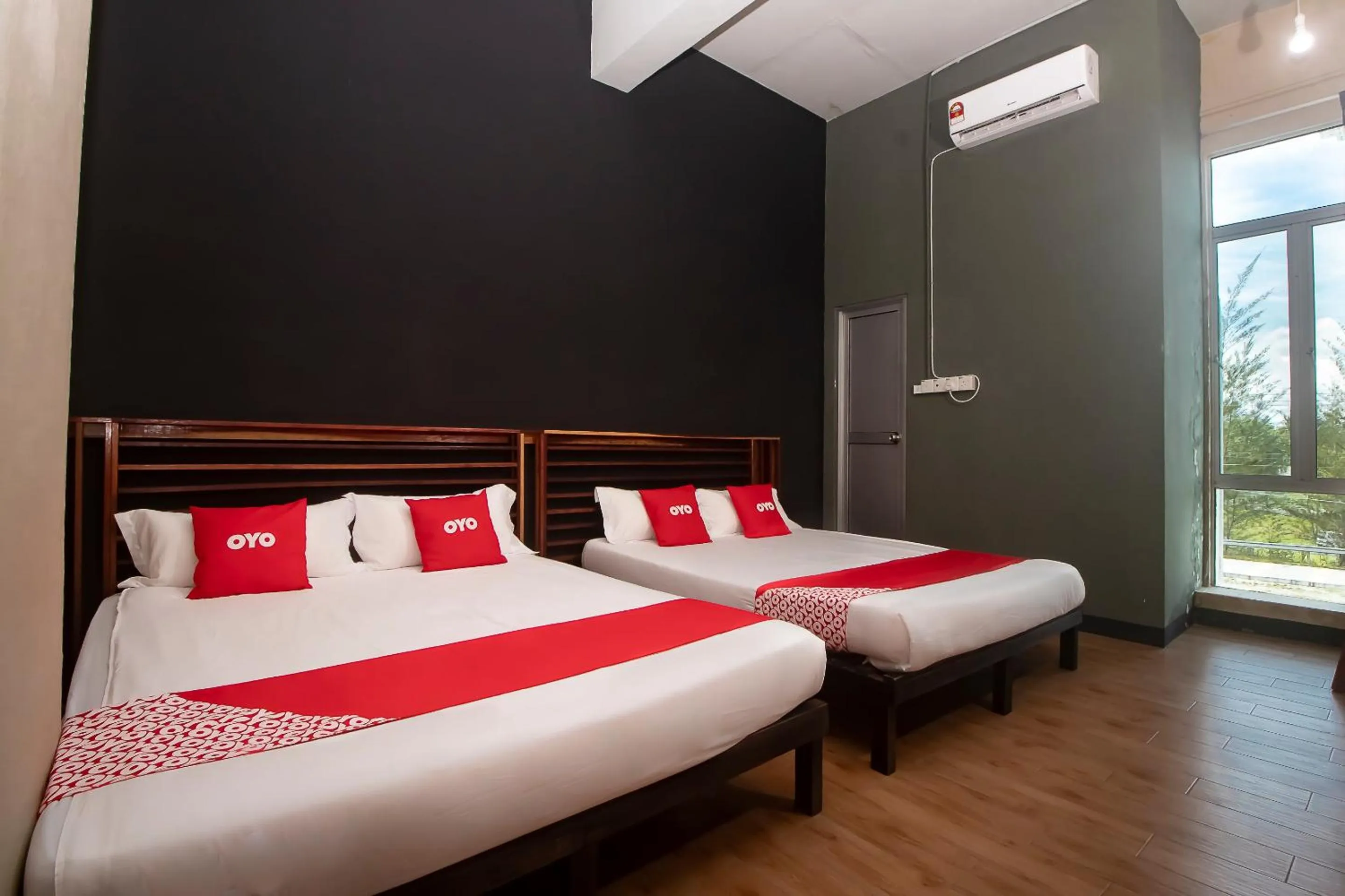 Bedroom, Bed in Hotel O Hi Inn 3