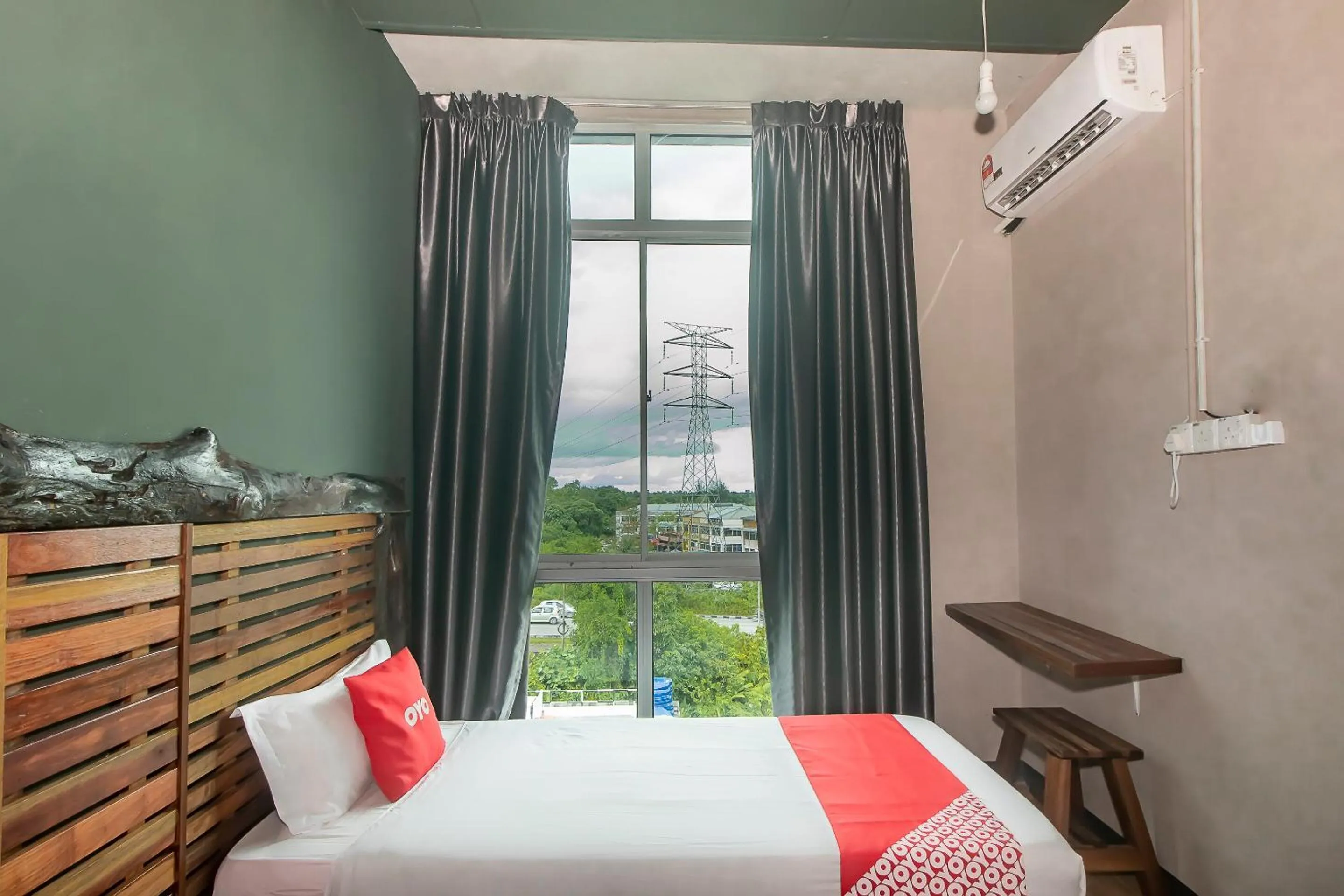 Bedroom, Bed in Hotel O Hi Inn 3