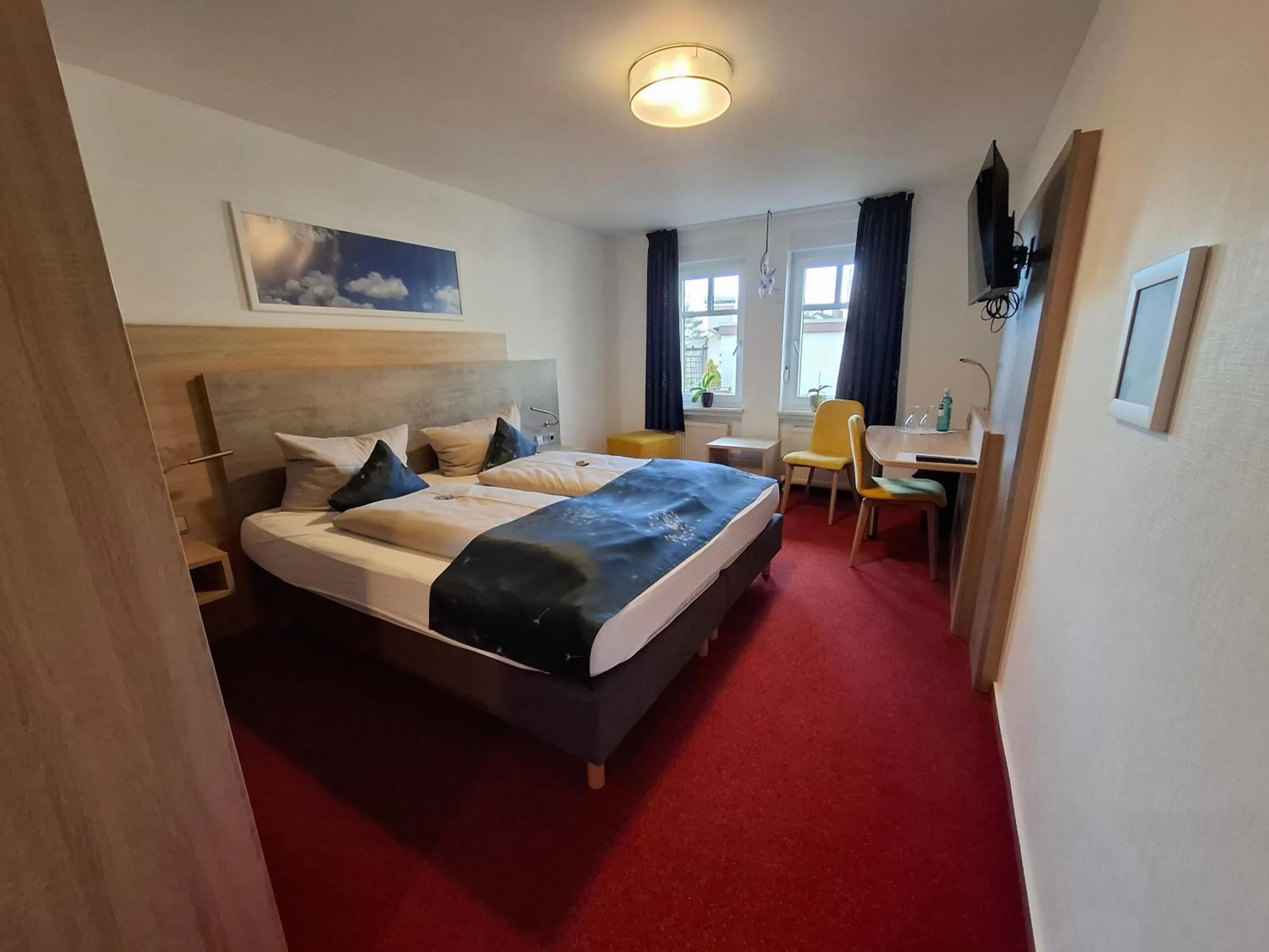 Photo of the whole room, Bed in HOTEL BIKE & HIKE