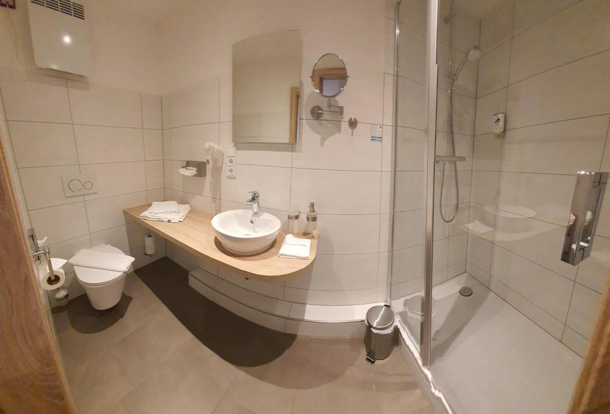 Bathroom in HOTEL BIKE & HIKE