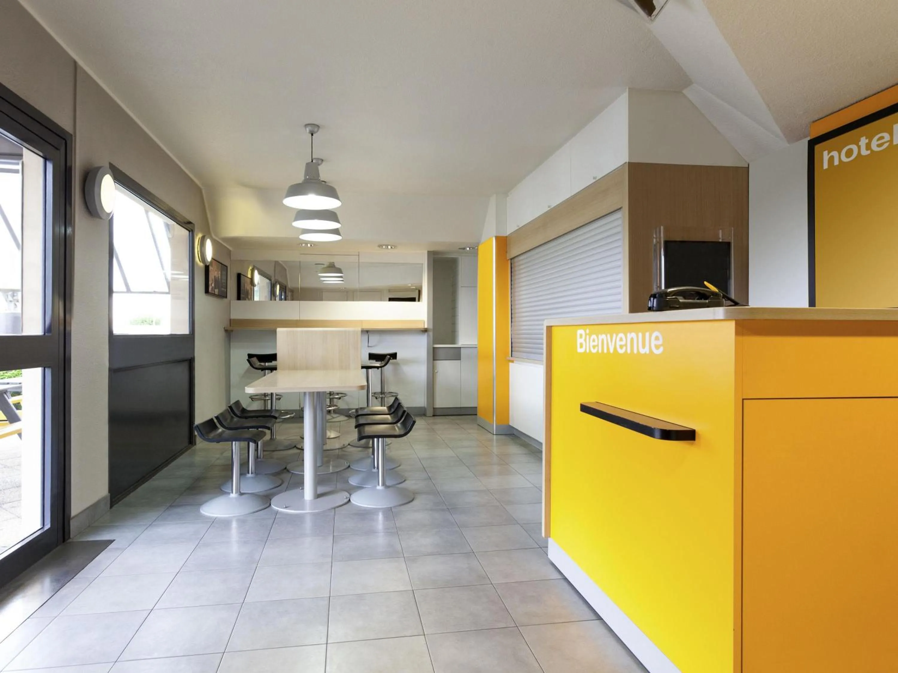 Property building in hotelF1 Besancon Ouest Micropolis