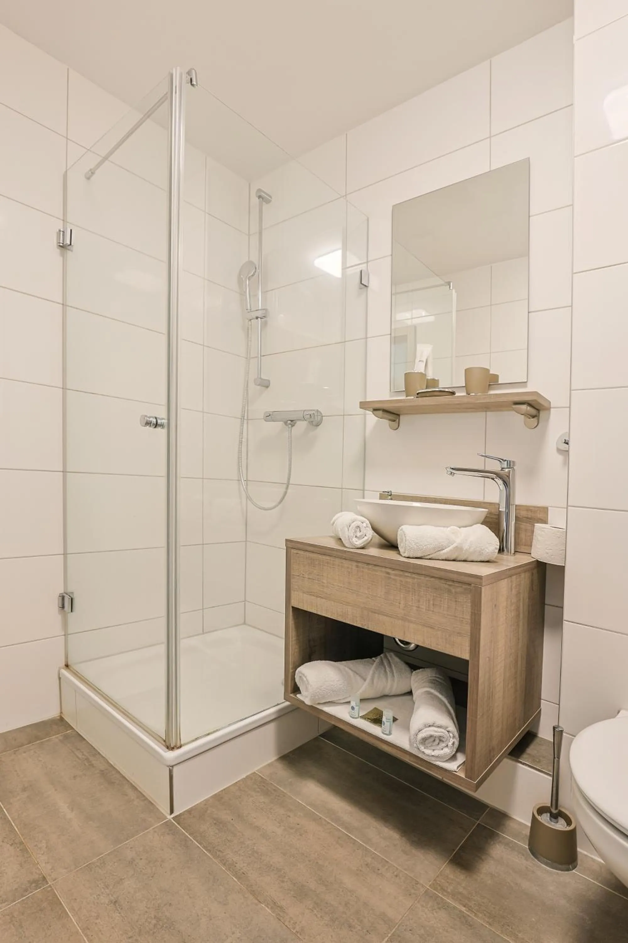 Shower in Liebig Hotel