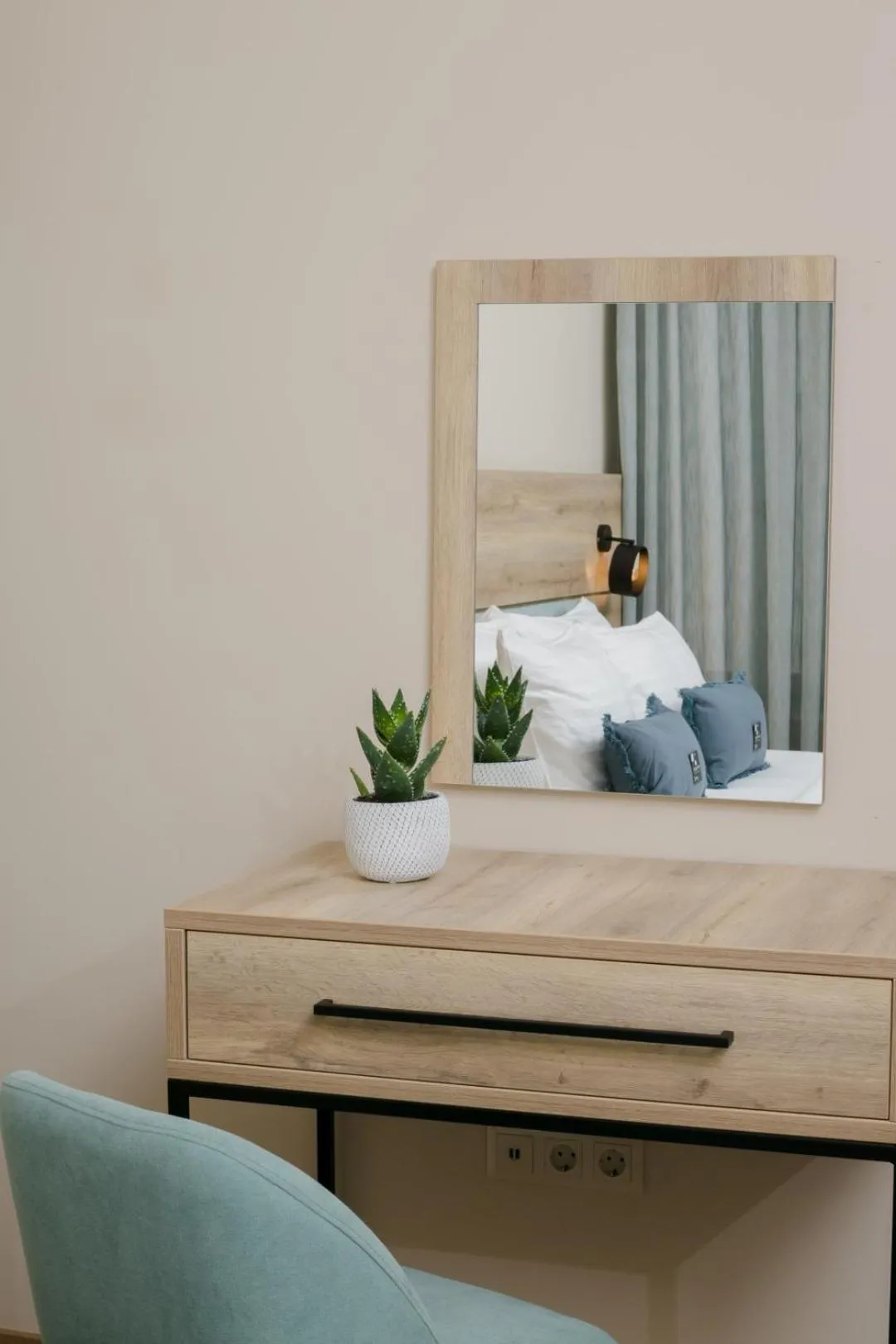 Decorative detail in Acropolis Vision