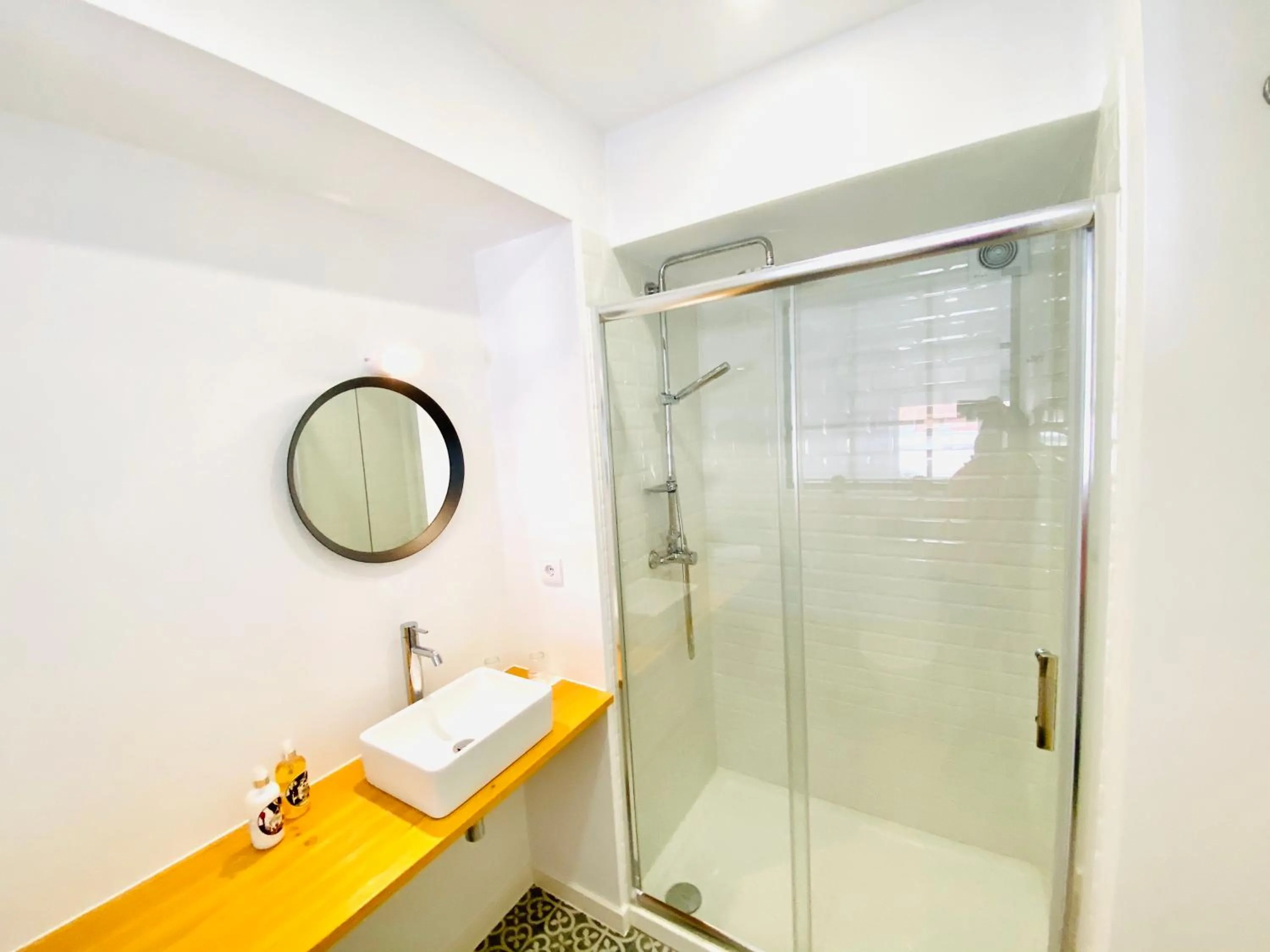 Bathroom in The Postcard Avenue