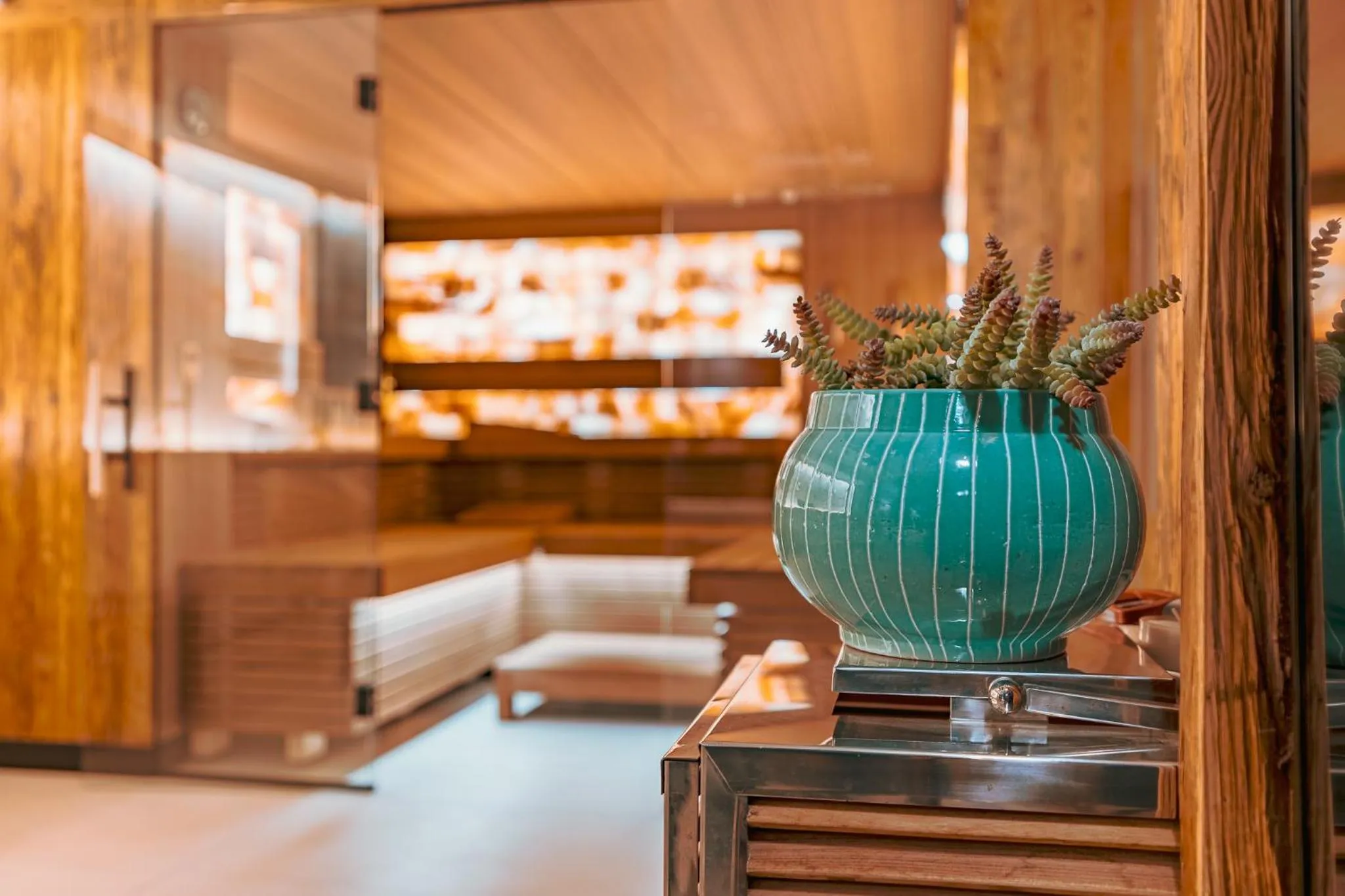 Sauna in YachtHotel Helvetia Spa- und Wellnessdomizil