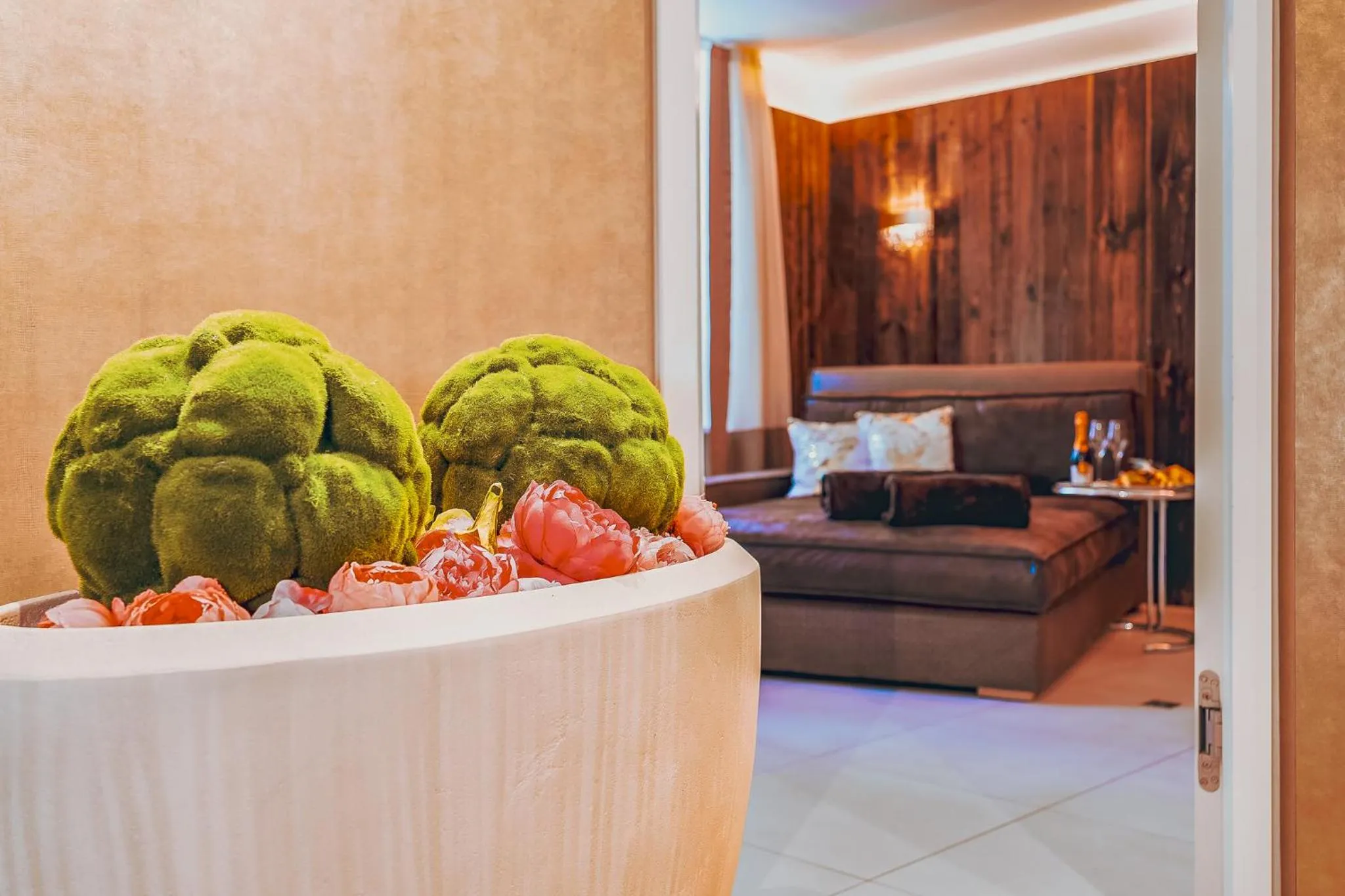 Spa and wellness centre/facilities in YachtHotel Helvetia Spa- und Wellnessdomizil