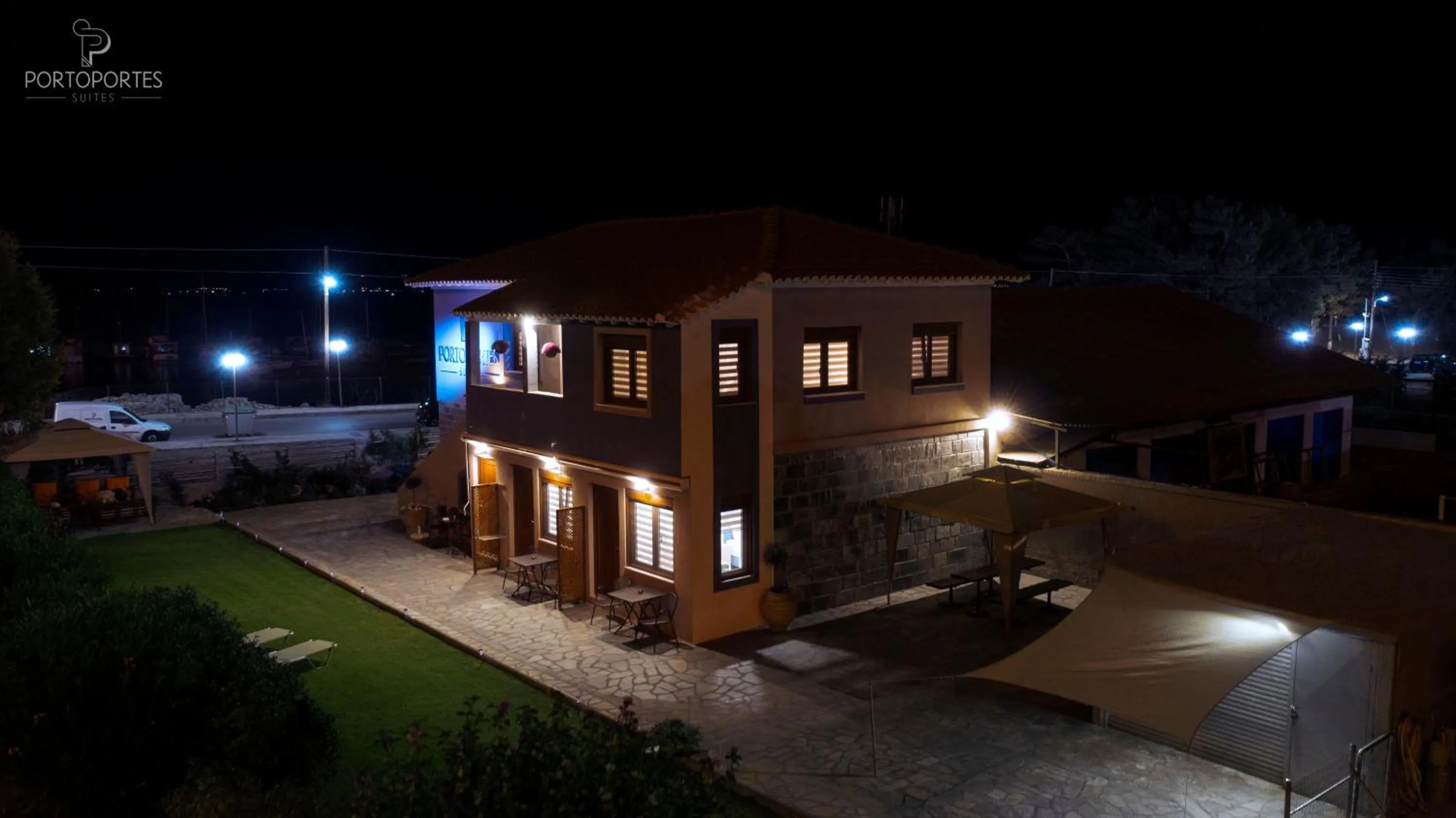 Property building in PORTO PORTES suites