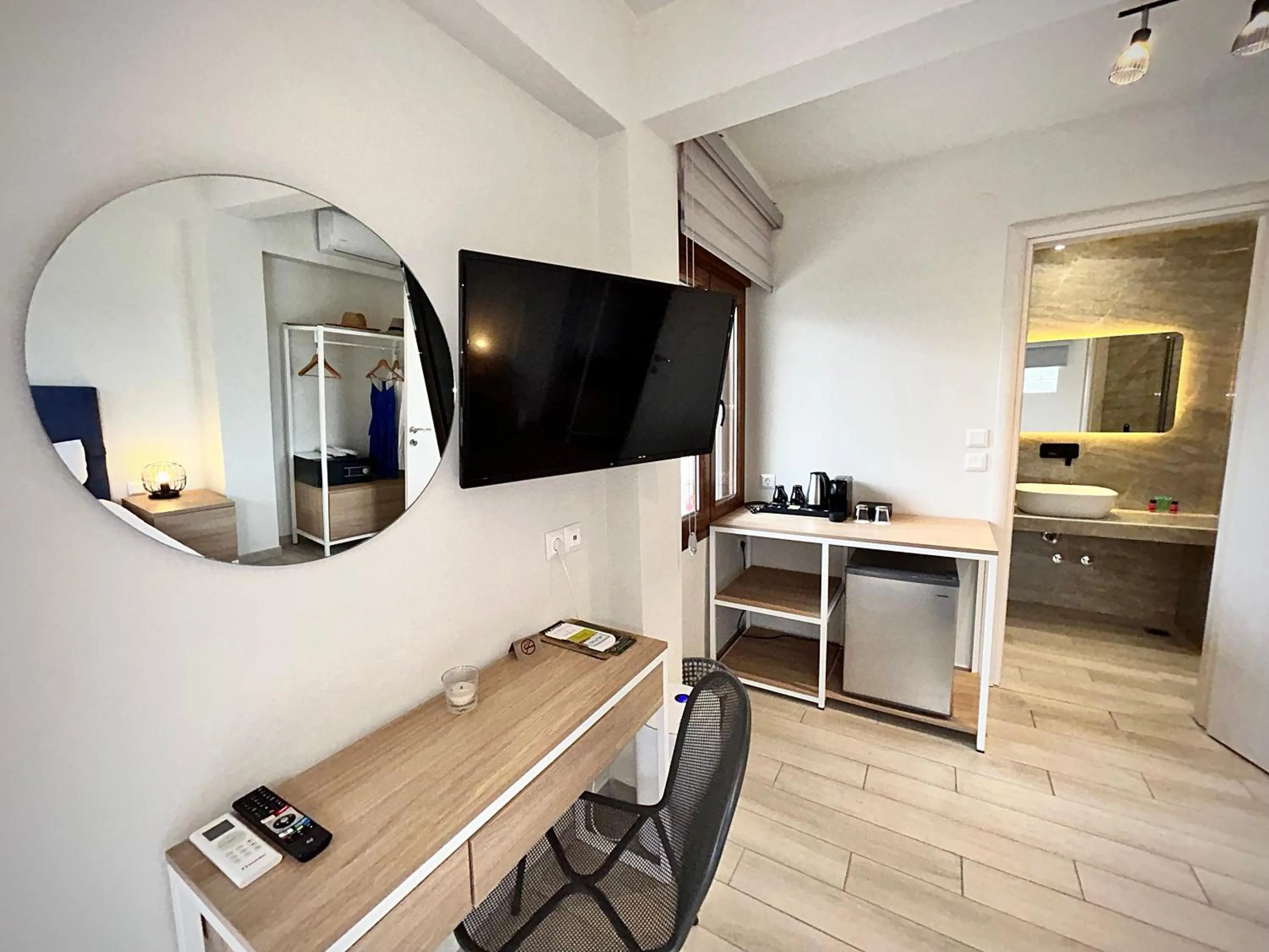 TV and multimedia in PORTO PORTES suites
