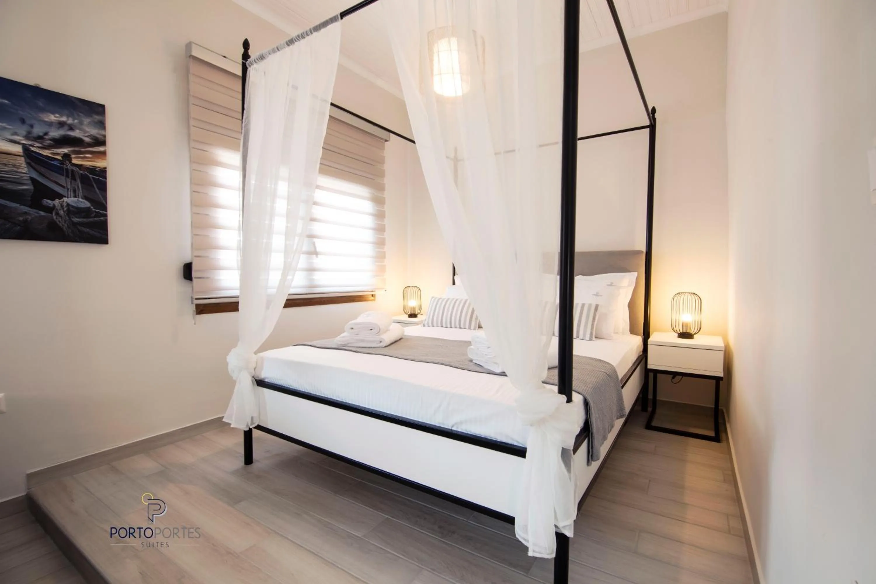Bed in PORTO PORTES suites