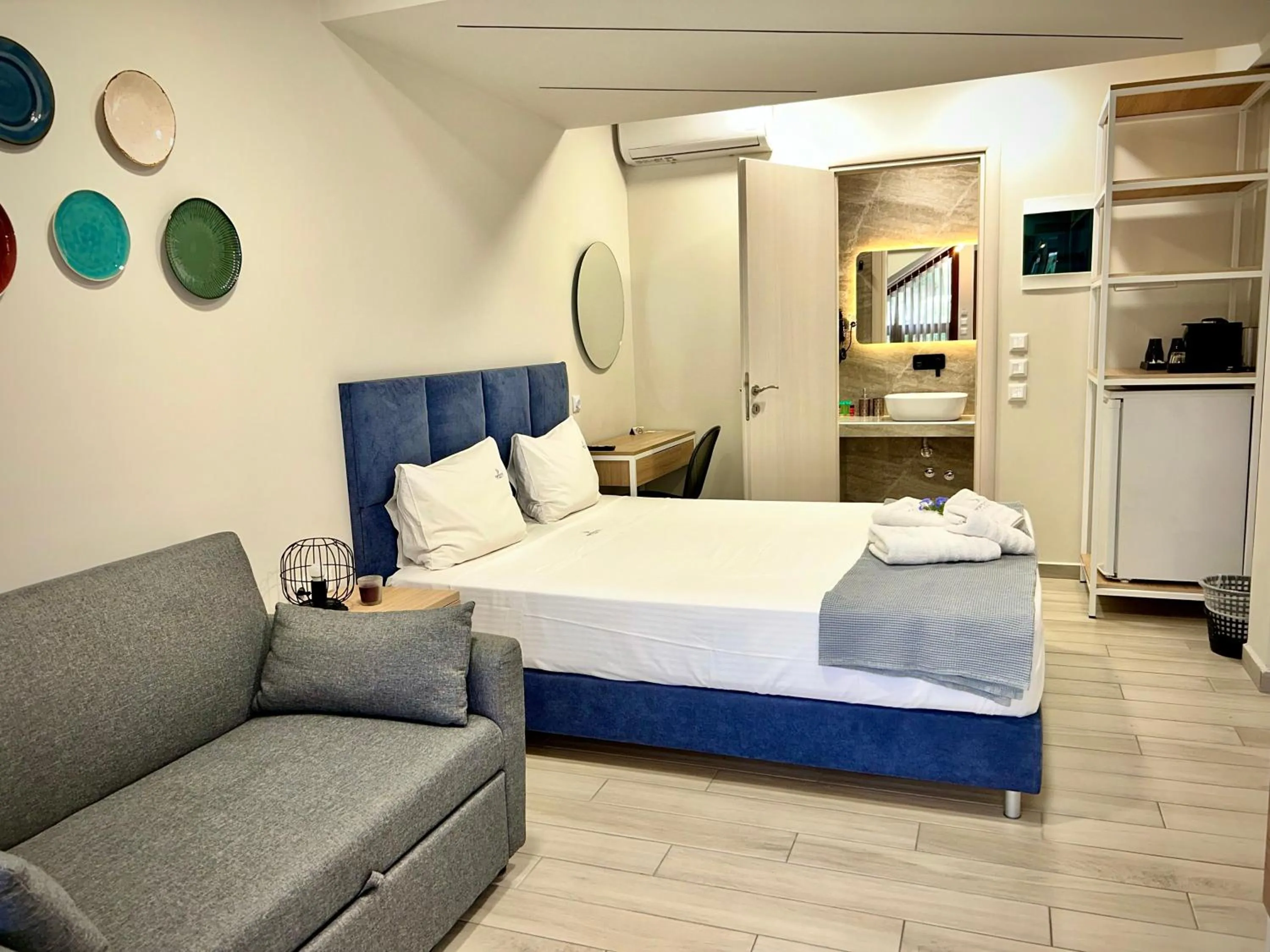 Bed in PORTO PORTES suites