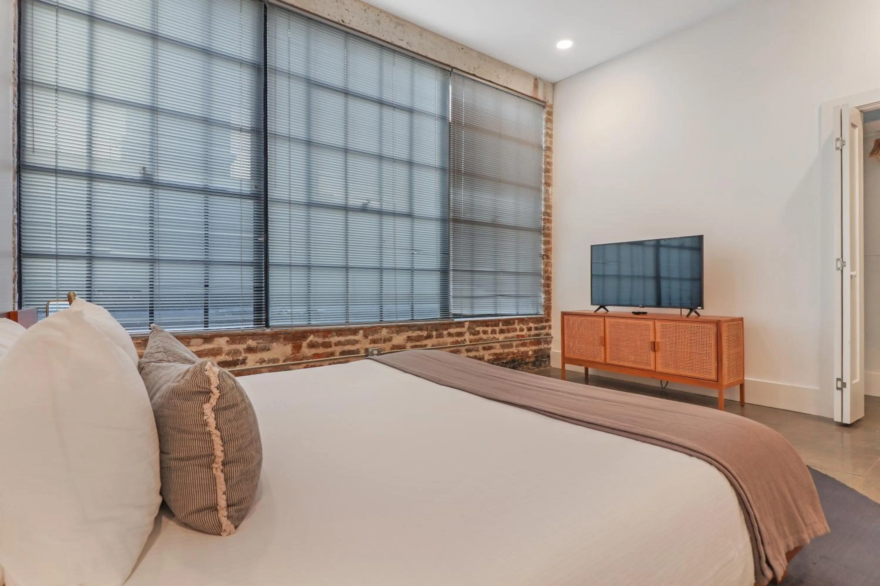 Bed in Roami at Motorworks