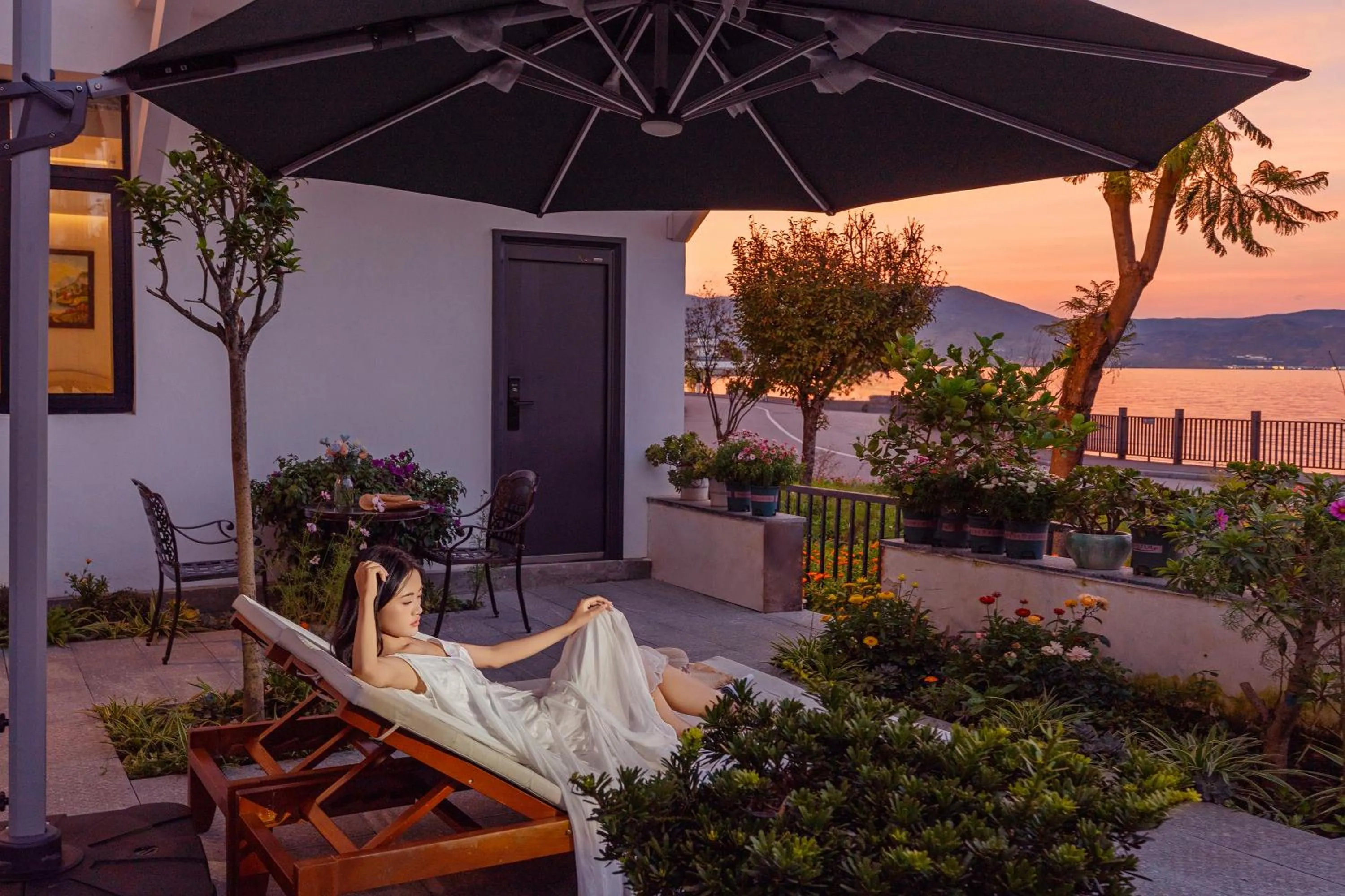 Property building in Blue Sea Hotel