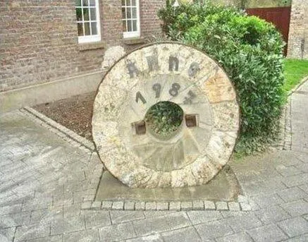 Logo/Certificate/Sign in Hotel Bedburger Mühle