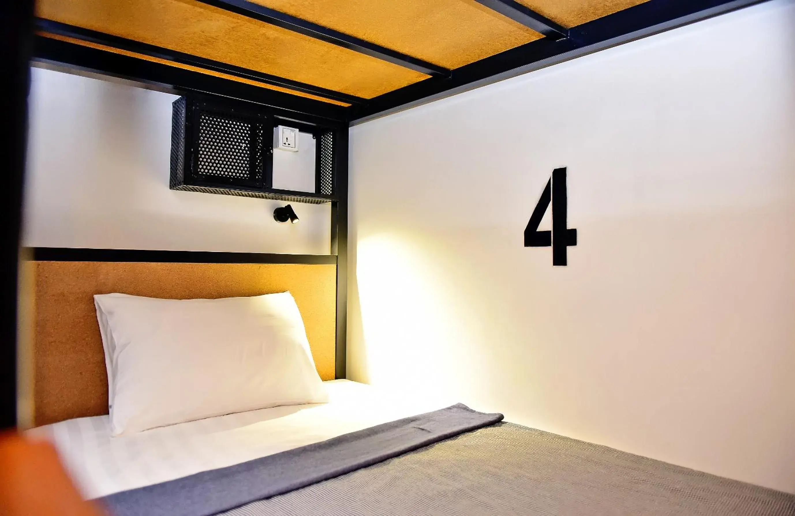 Bed in 4-Bed Mixed Dormitory Room in Pooltop Phnom Penh Bed in 4-Bed Mixed Dormitory Room in Pooltop Phnom Penh