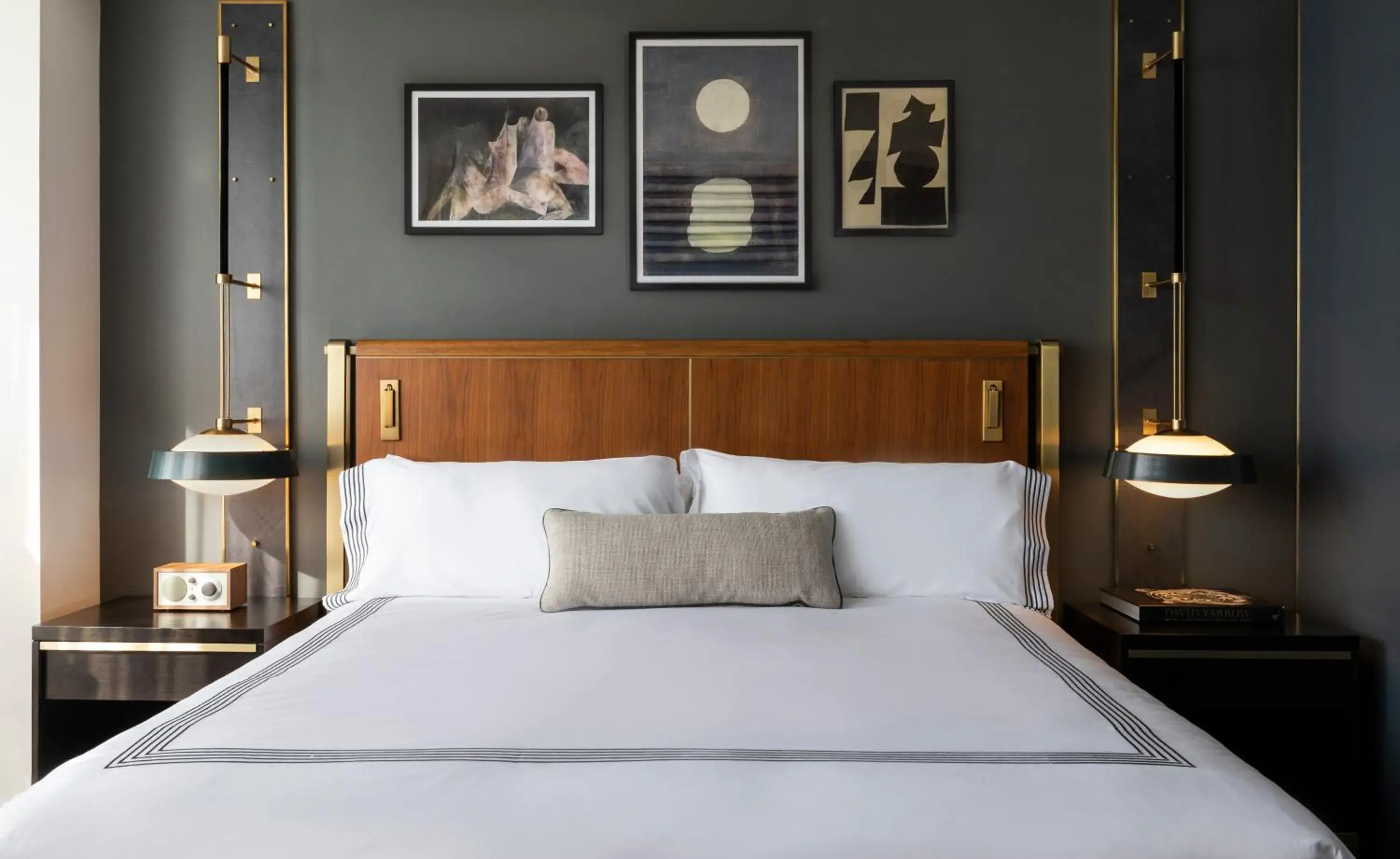 Corner King Room in Thompson Dallas, by Hyatt Corner King Room in Thompson Dallas, by Hyatt