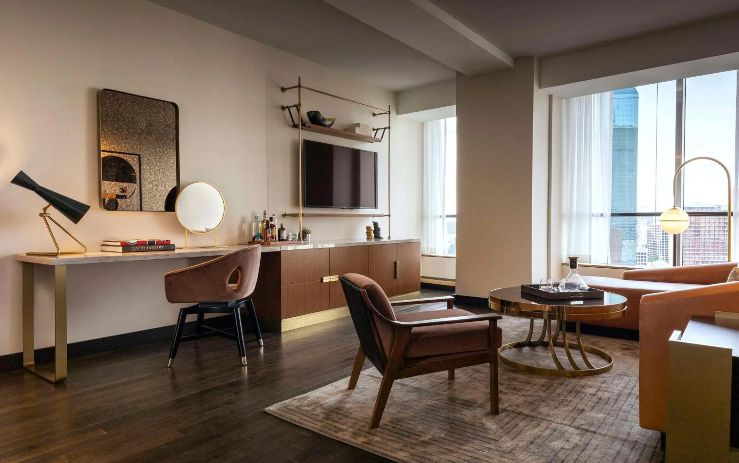 TV and multimedia in Thompson Dallas, by Hyatt