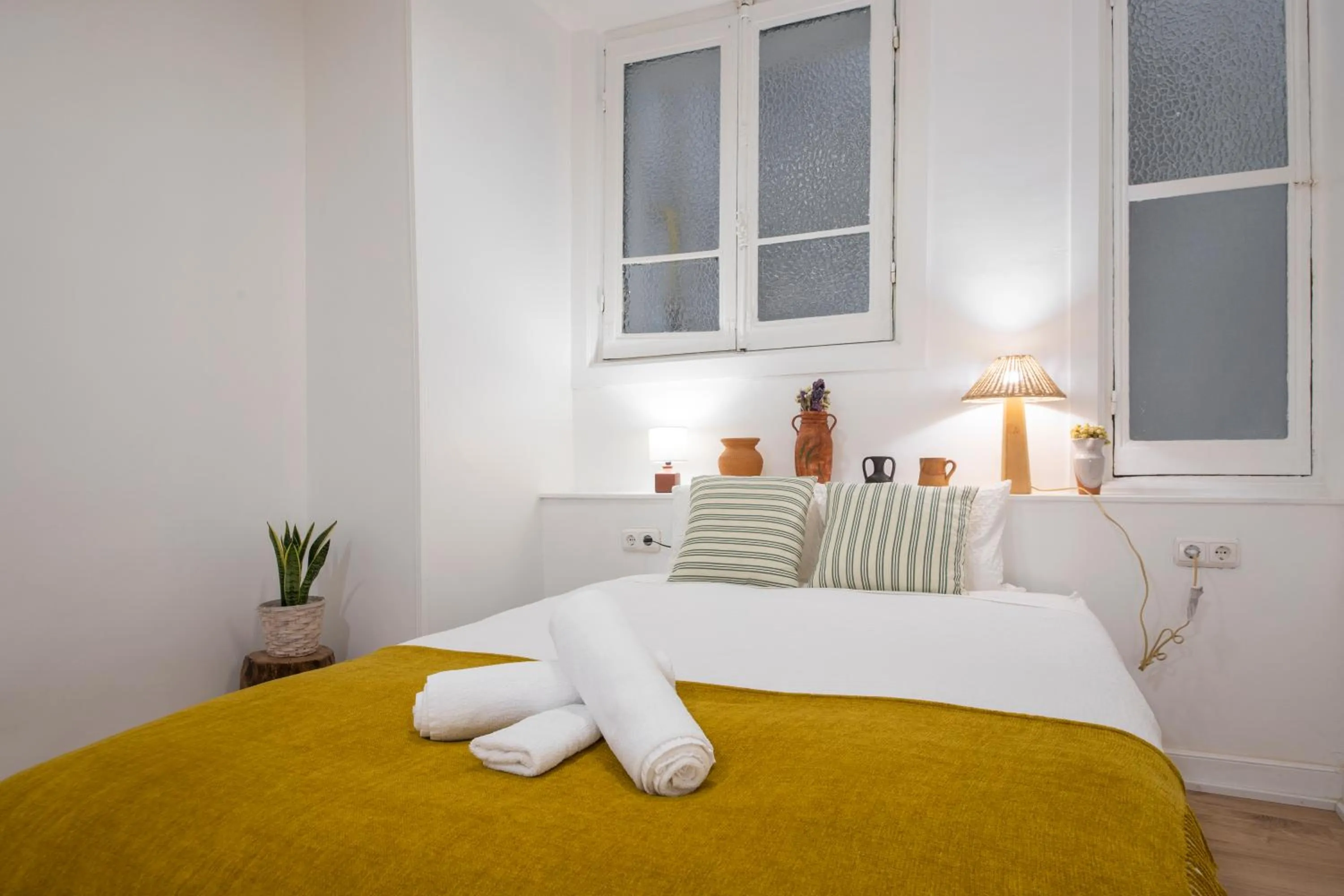 Bed in Belle Époque Self-check-in Guesthouse - Adults-Only