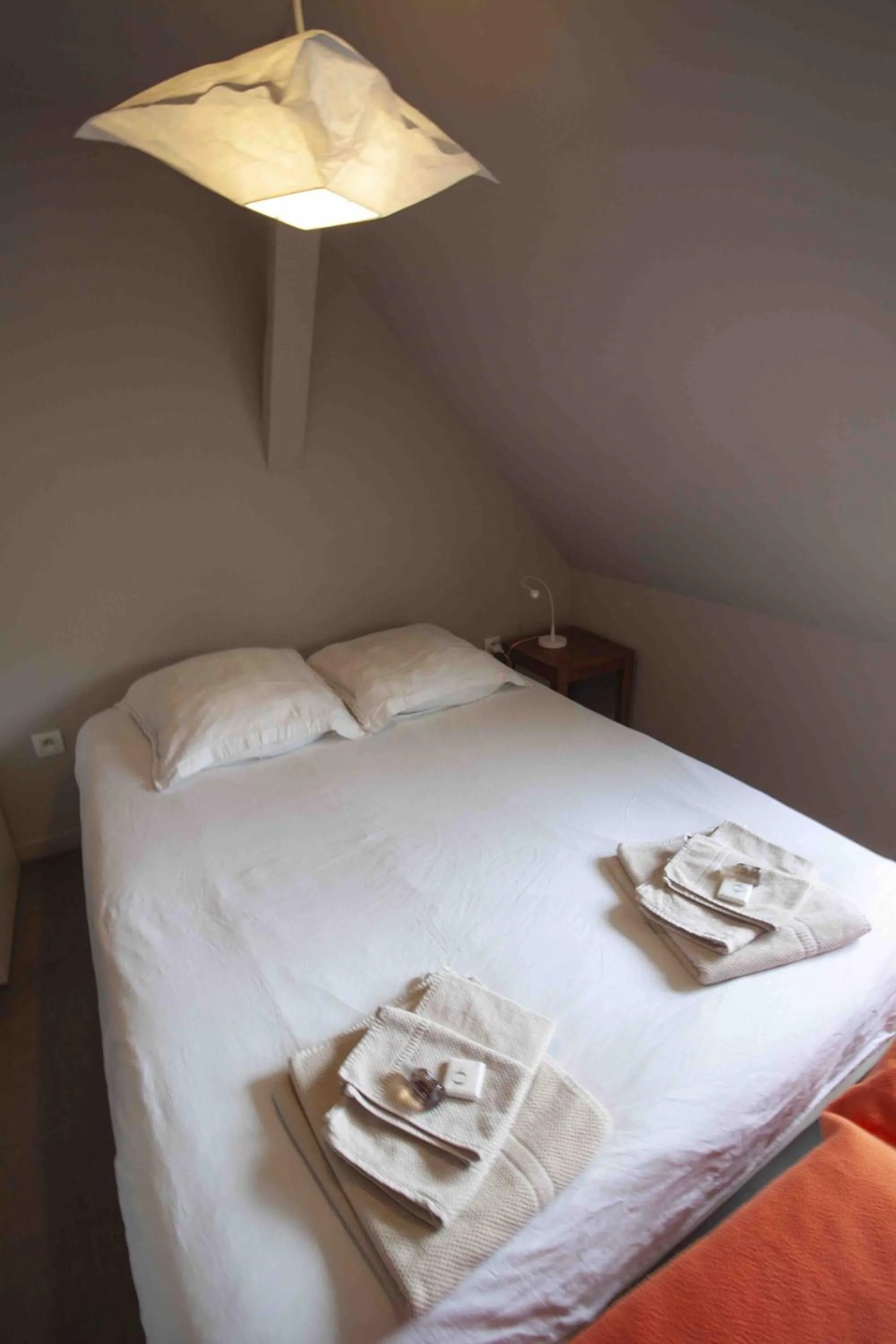 Bedroom, Bed in La Cour de Berthe Est