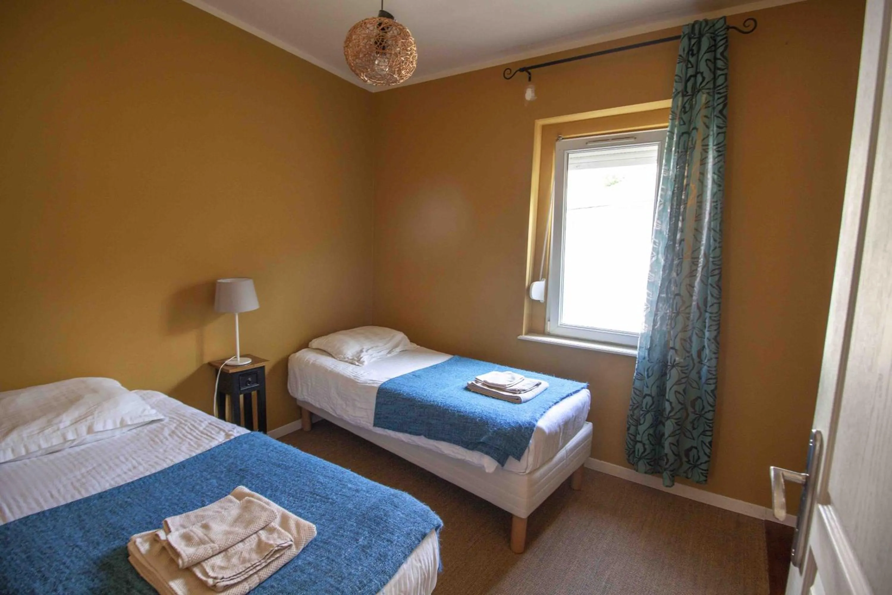 Bedroom, Bed in La Cour de Berthe Est