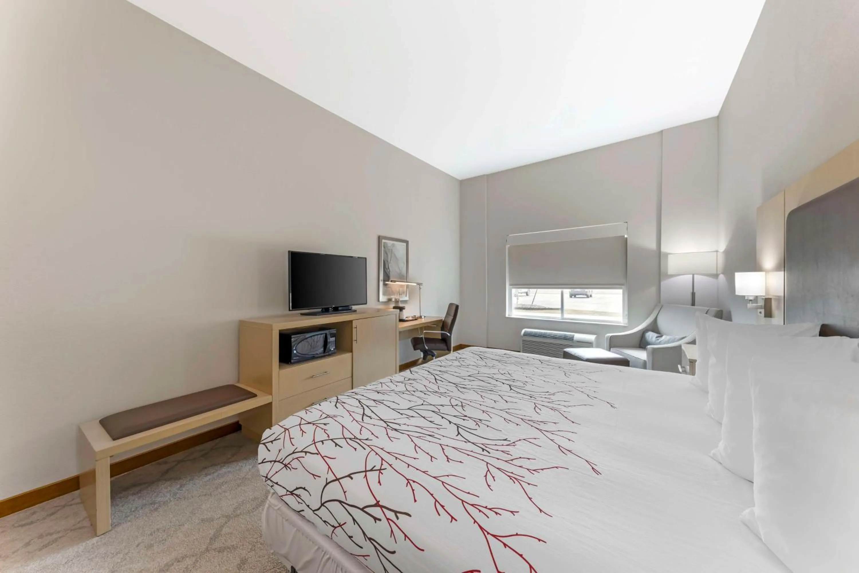 Bedroom, Bed in Best Western Plus Chickasha Inn