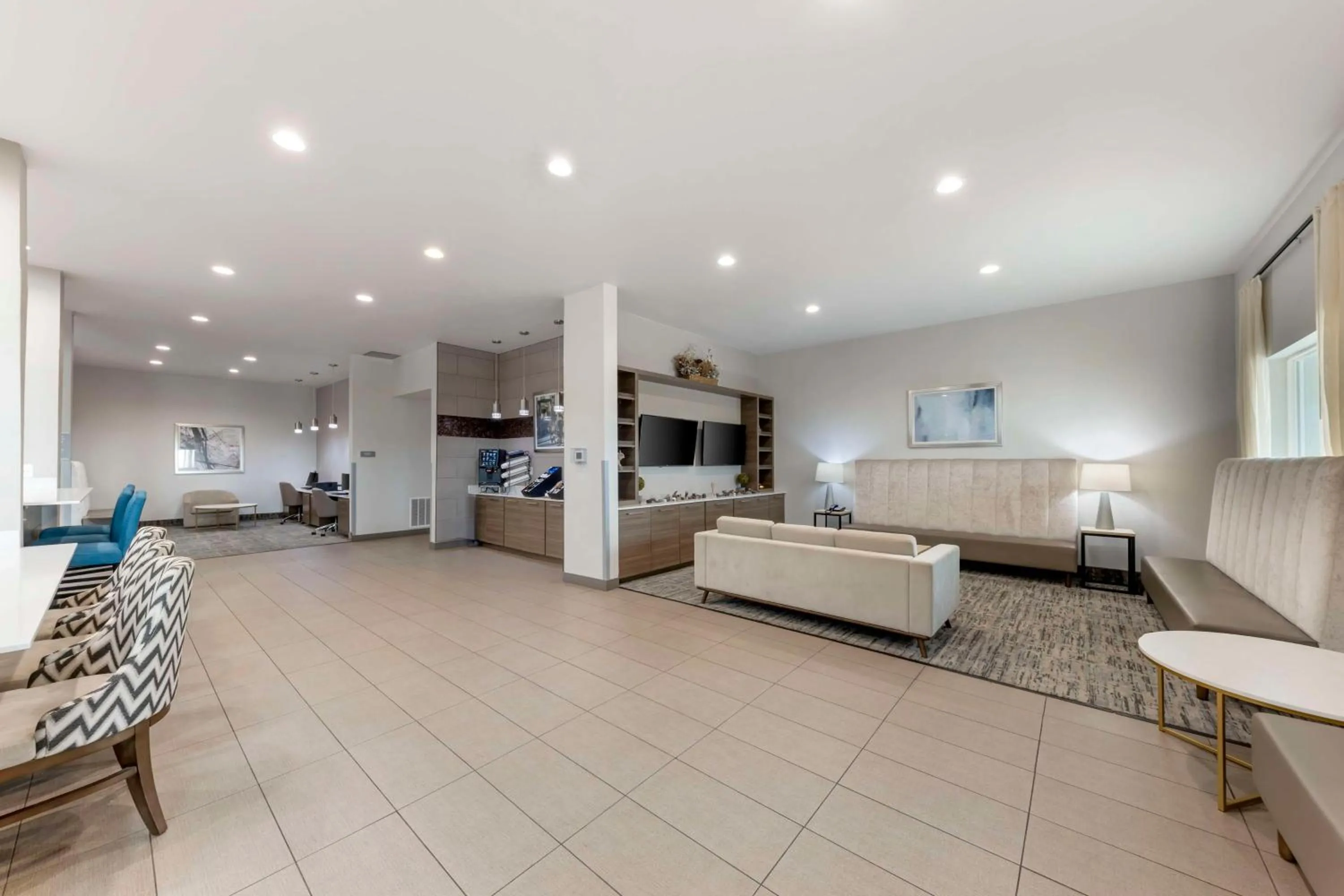 Lobby or reception in Best Western Plus Chickasha Inn