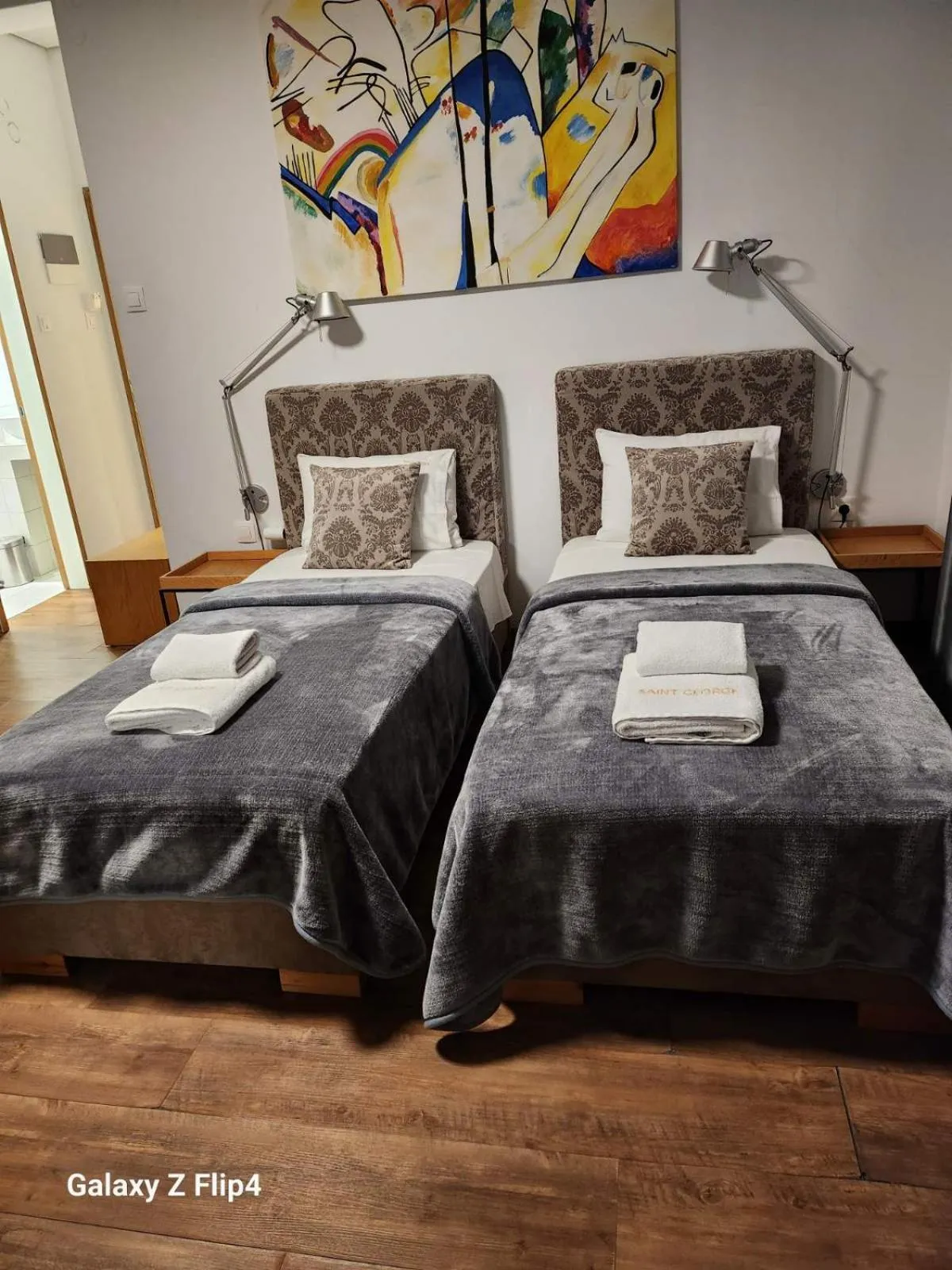 Bed in Saint George Boutique Rooms