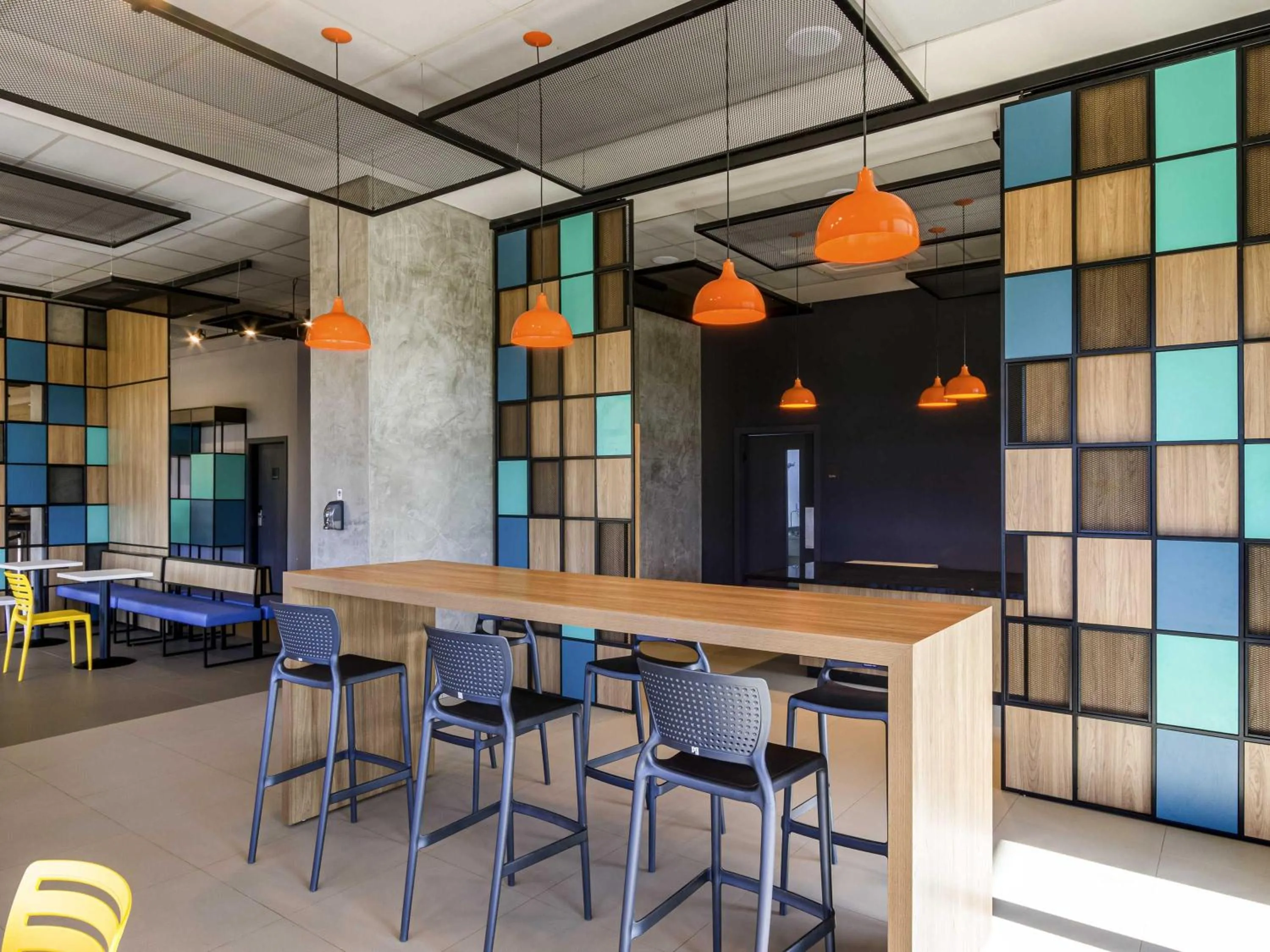 Restaurant/places to eat in ibis Ribeirao Preto Vila do Golf