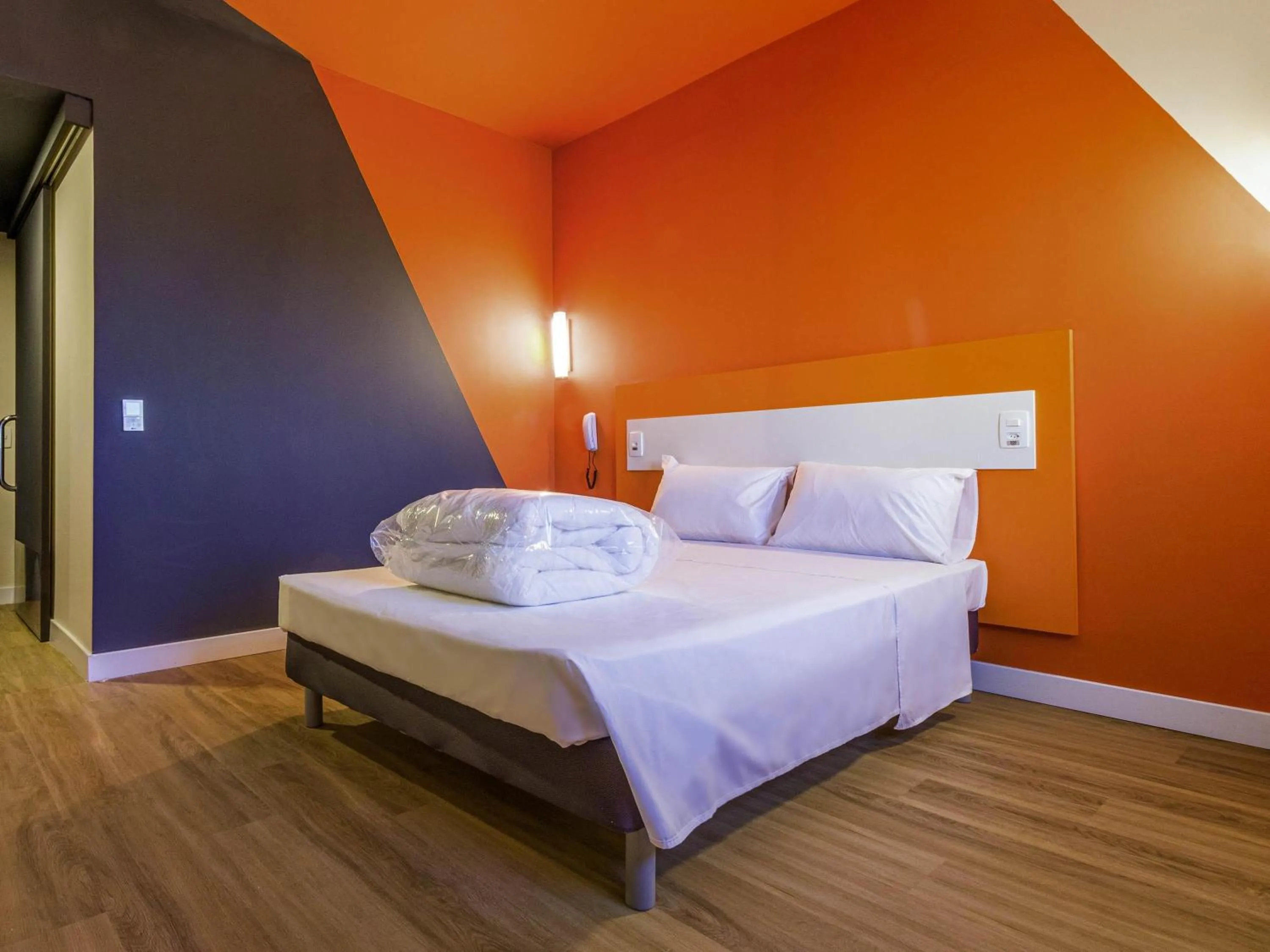 Bedroom, Bed in ibis Budget Ribeirão Preto Vila do Golf