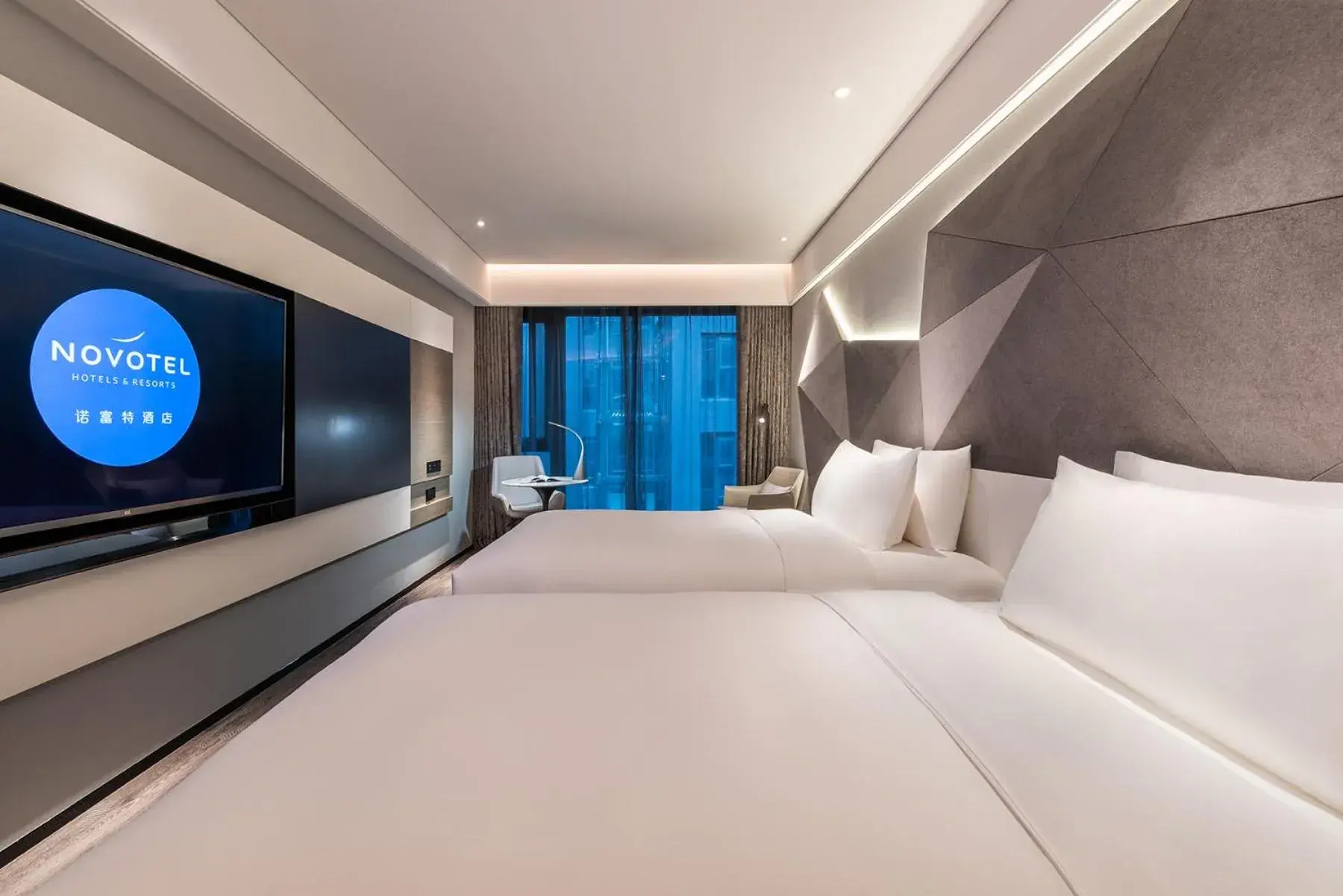 Superior Twin Room - Courtyardside in Novotel Yangzhou City Center Superior Twin Room - Courtyardside in Novotel Yangzhou City Center