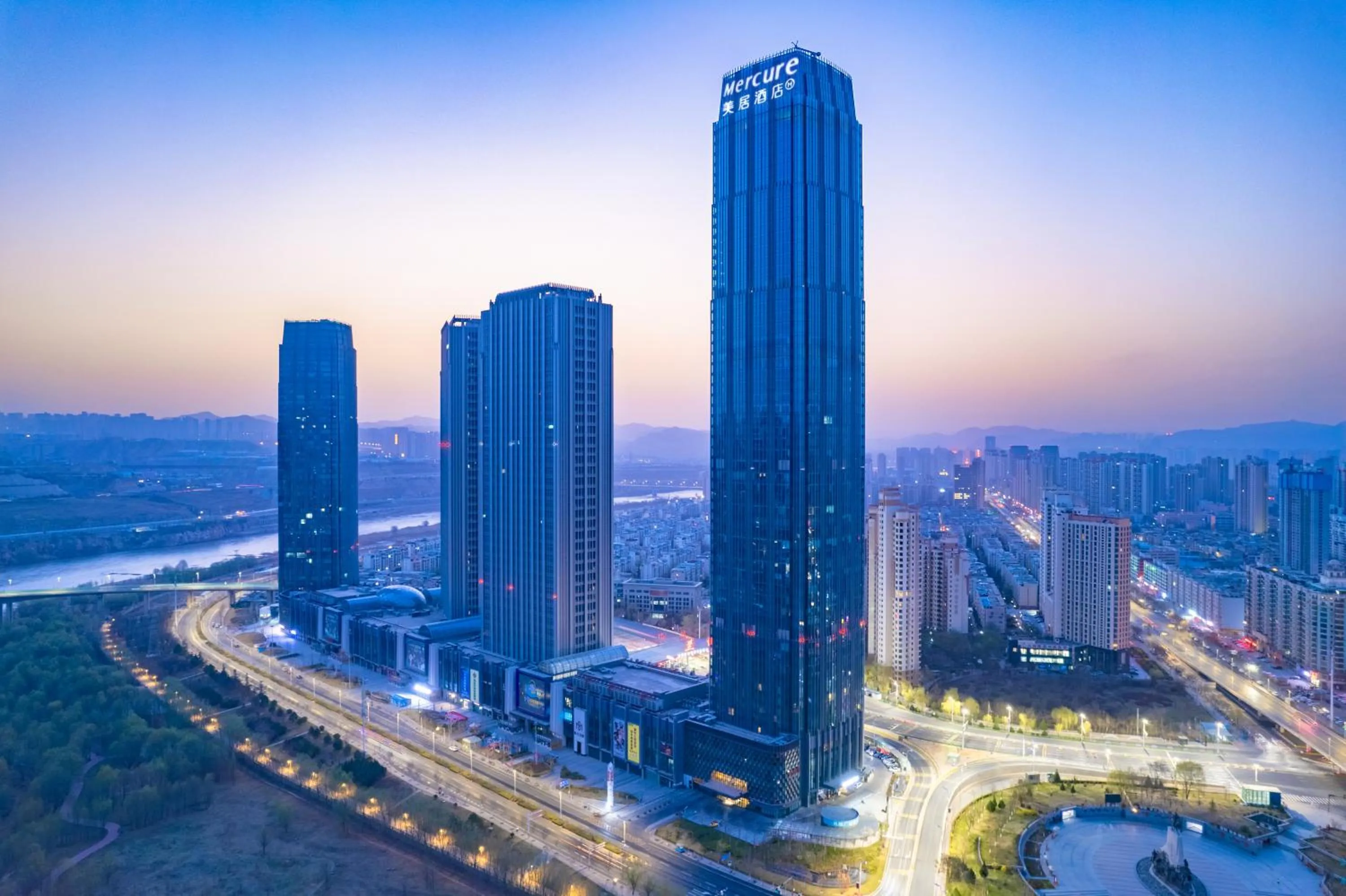 Property building in Mercure Lanzhou Downtown