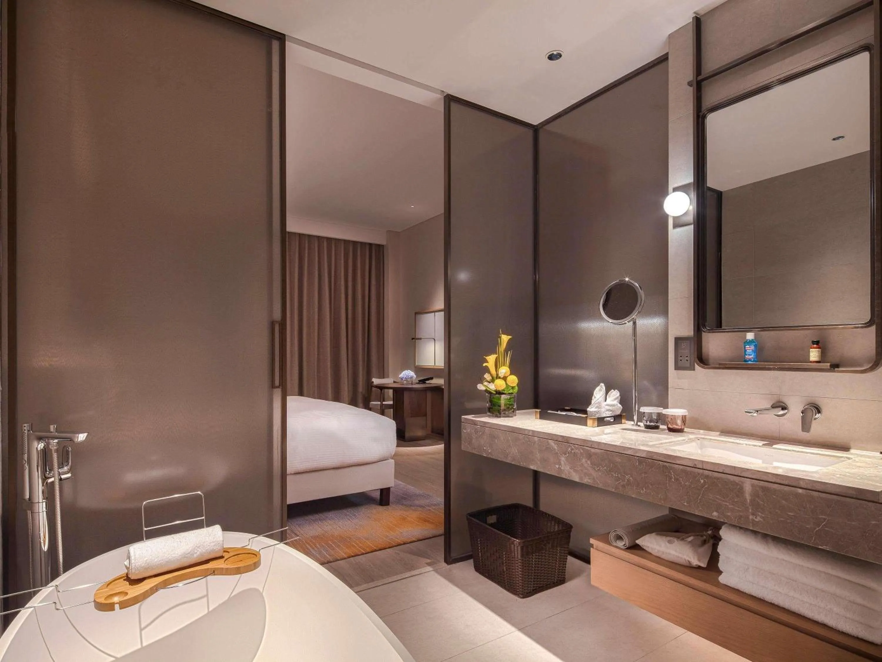 Superior King Room in Pullman Yueyang