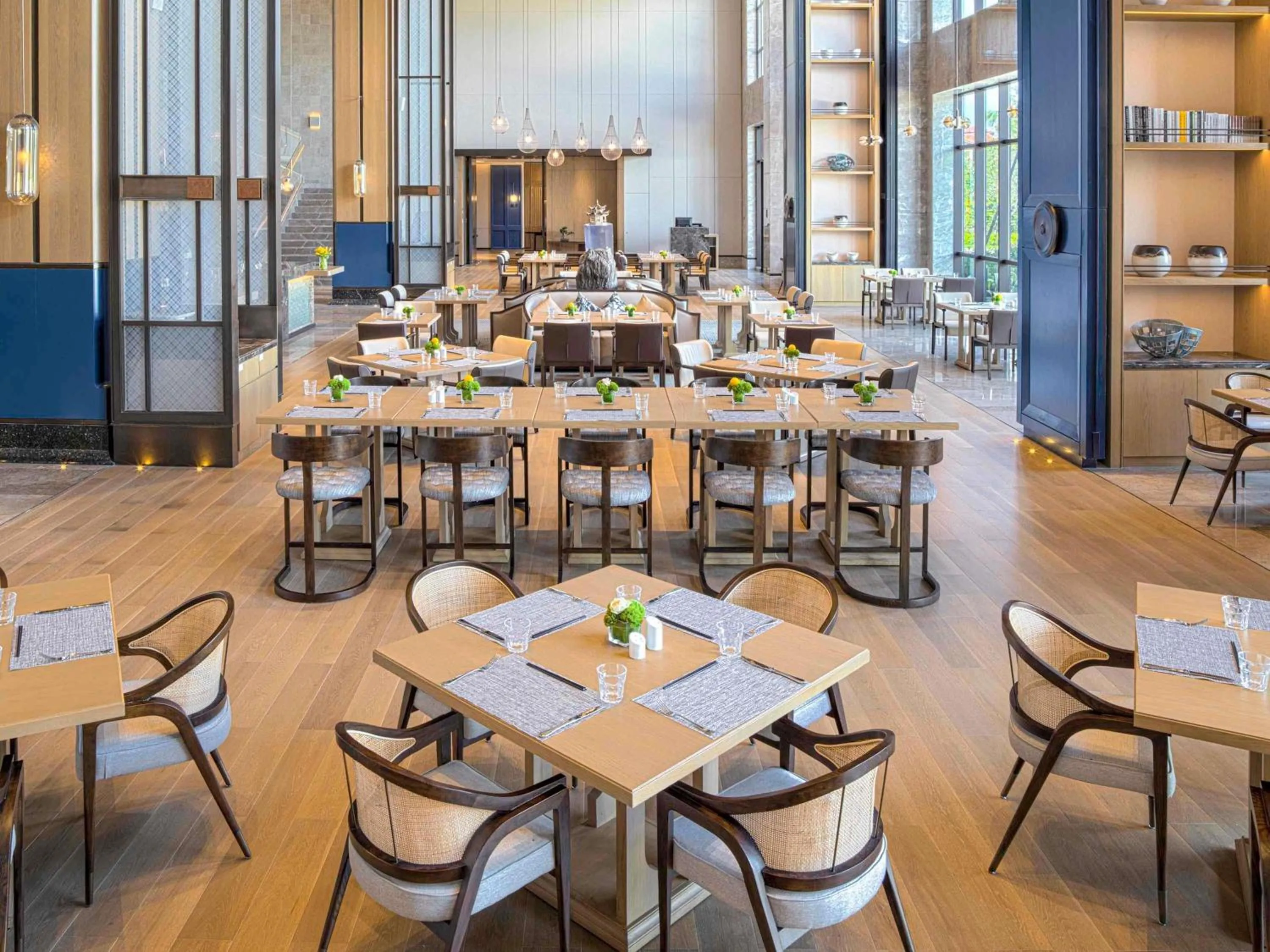 Restaurant/places to eat in Pullman Yueyang