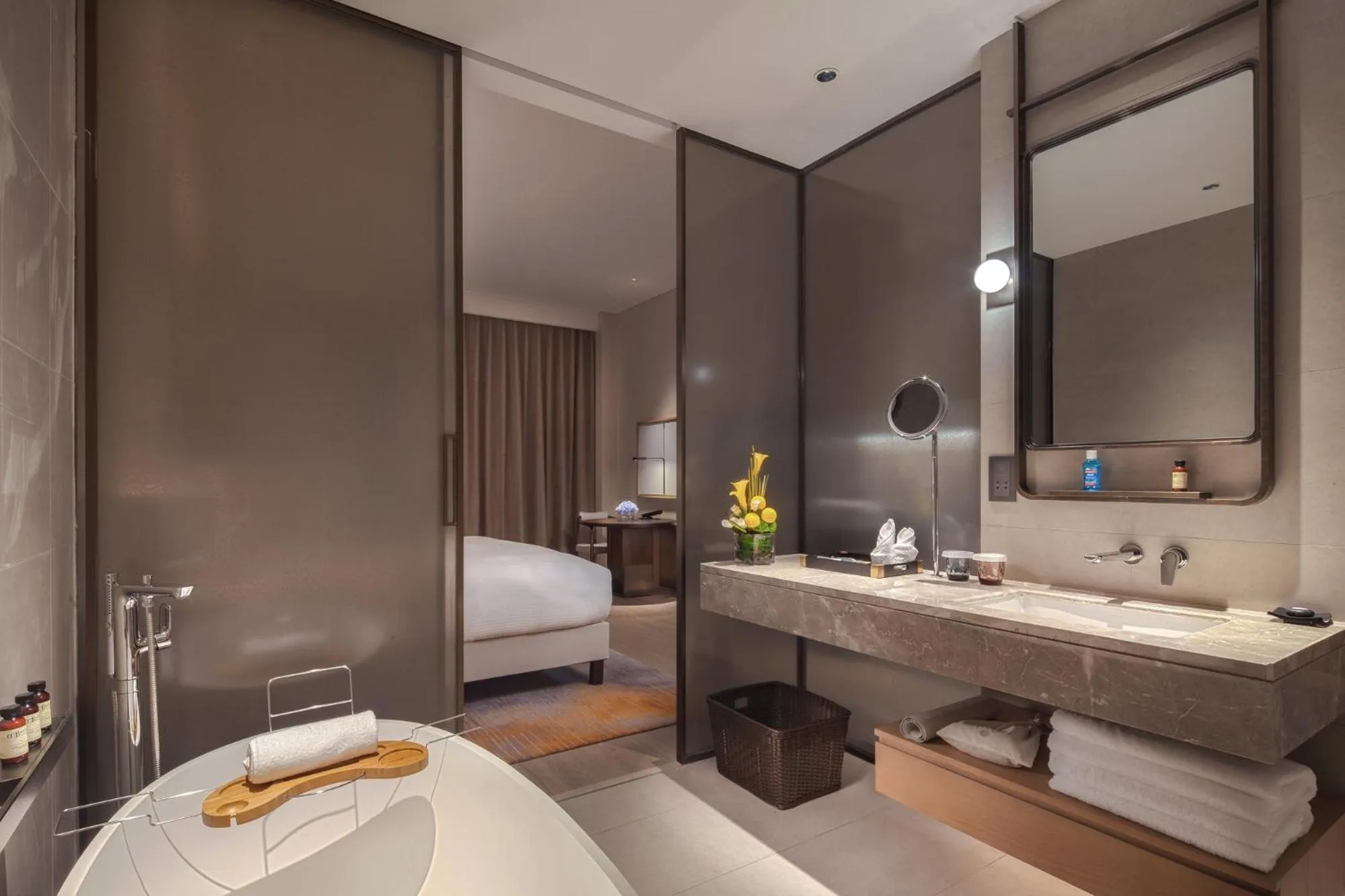Toilet, Bed in Pullman Yueyang