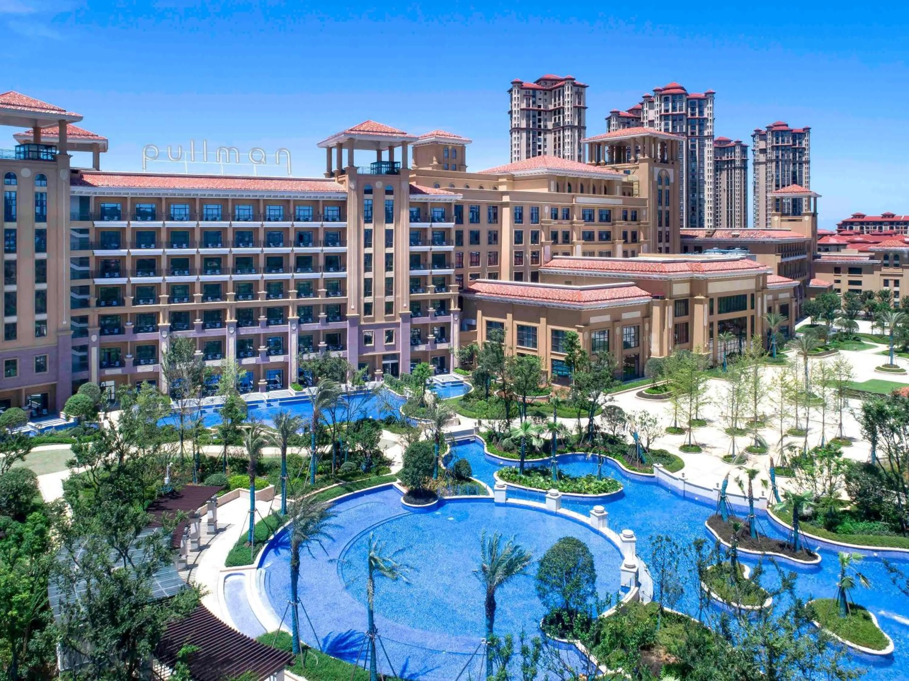 Property building in Pullman Yueyang