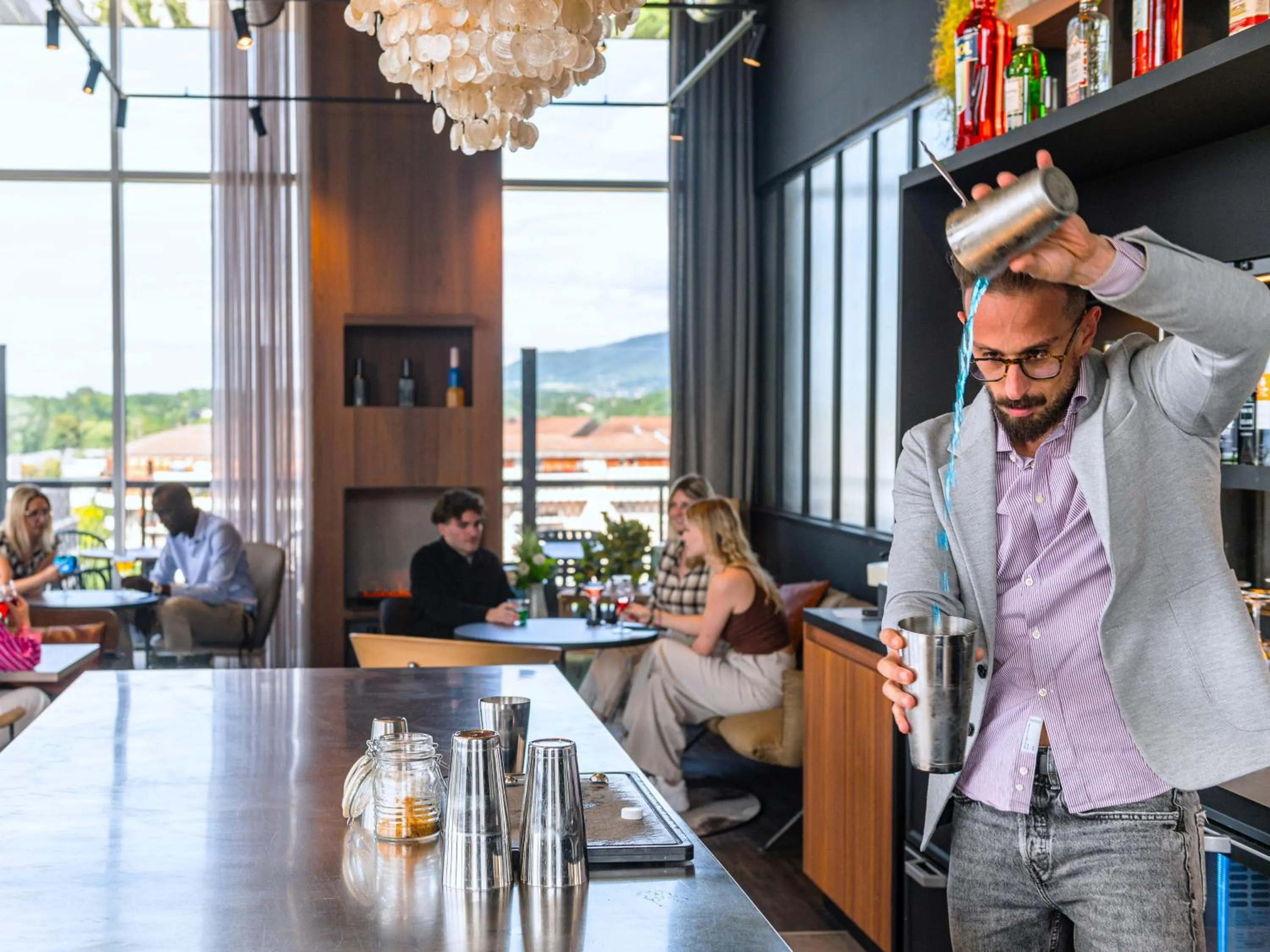 Lounge or bar in Novotel Annemasse Centre - Porte de Genève